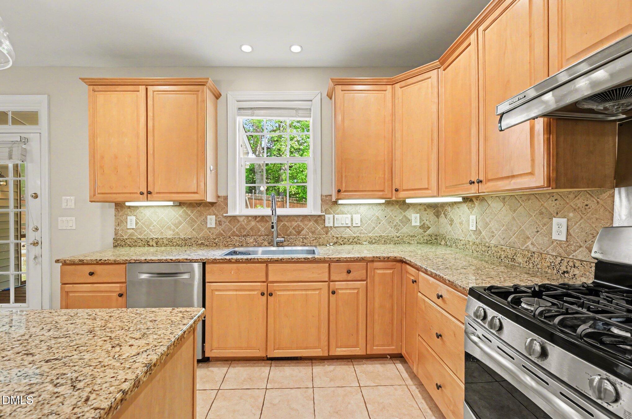 1808 Abby Knoll Drive Property Photo 19