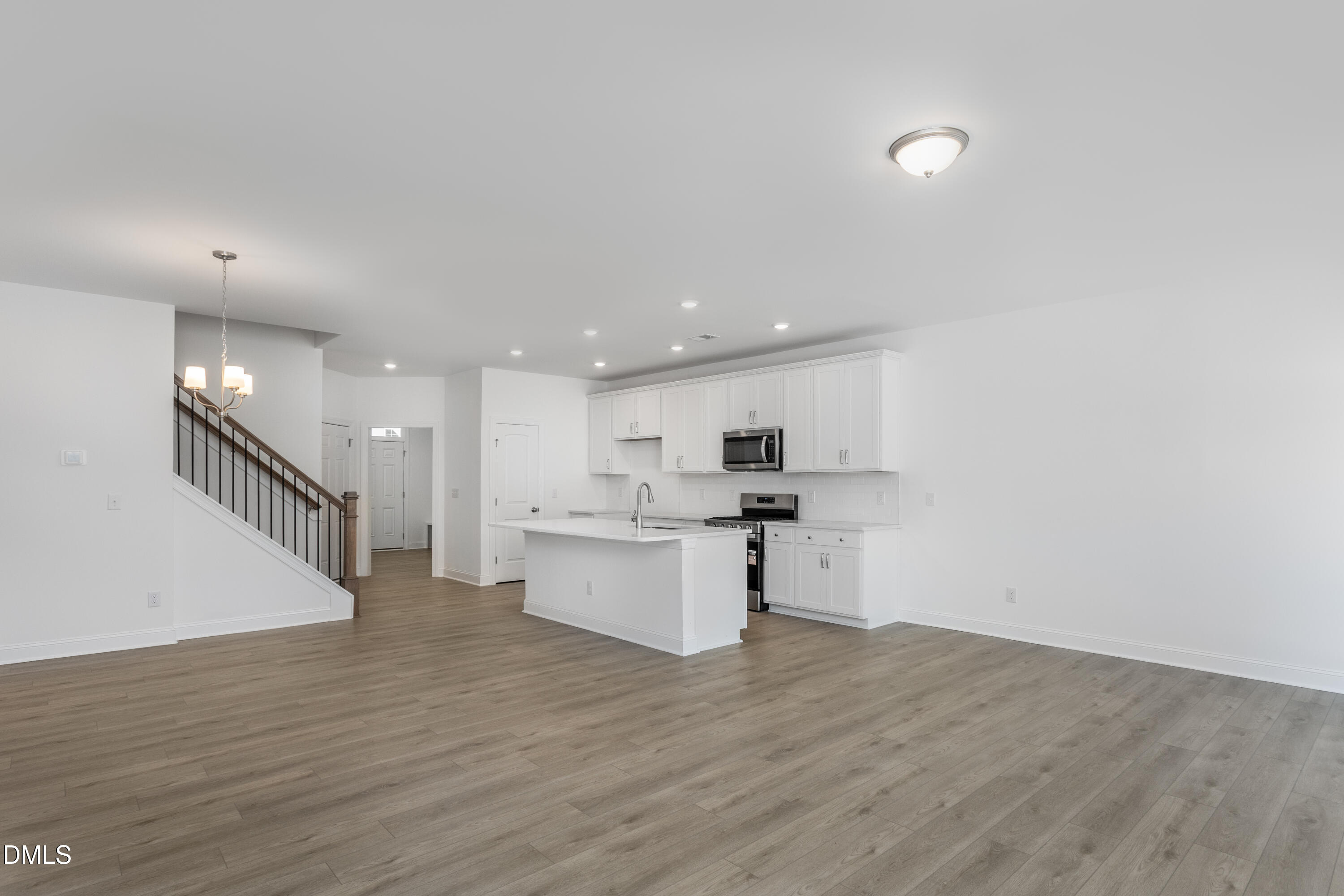 5405 Running Fox Lane Property Photo 13