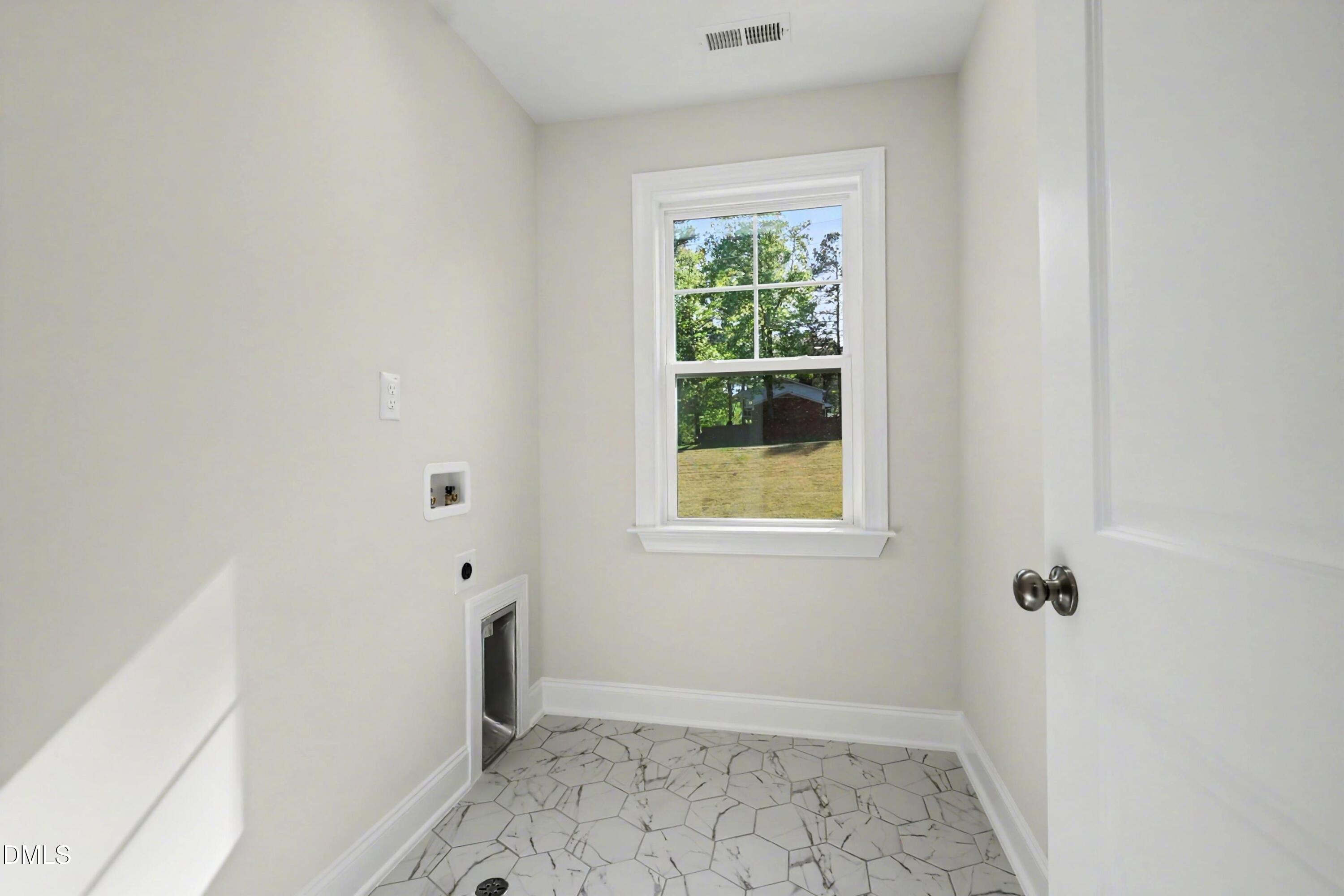 900 Sw Maynard Road Property Photo 27