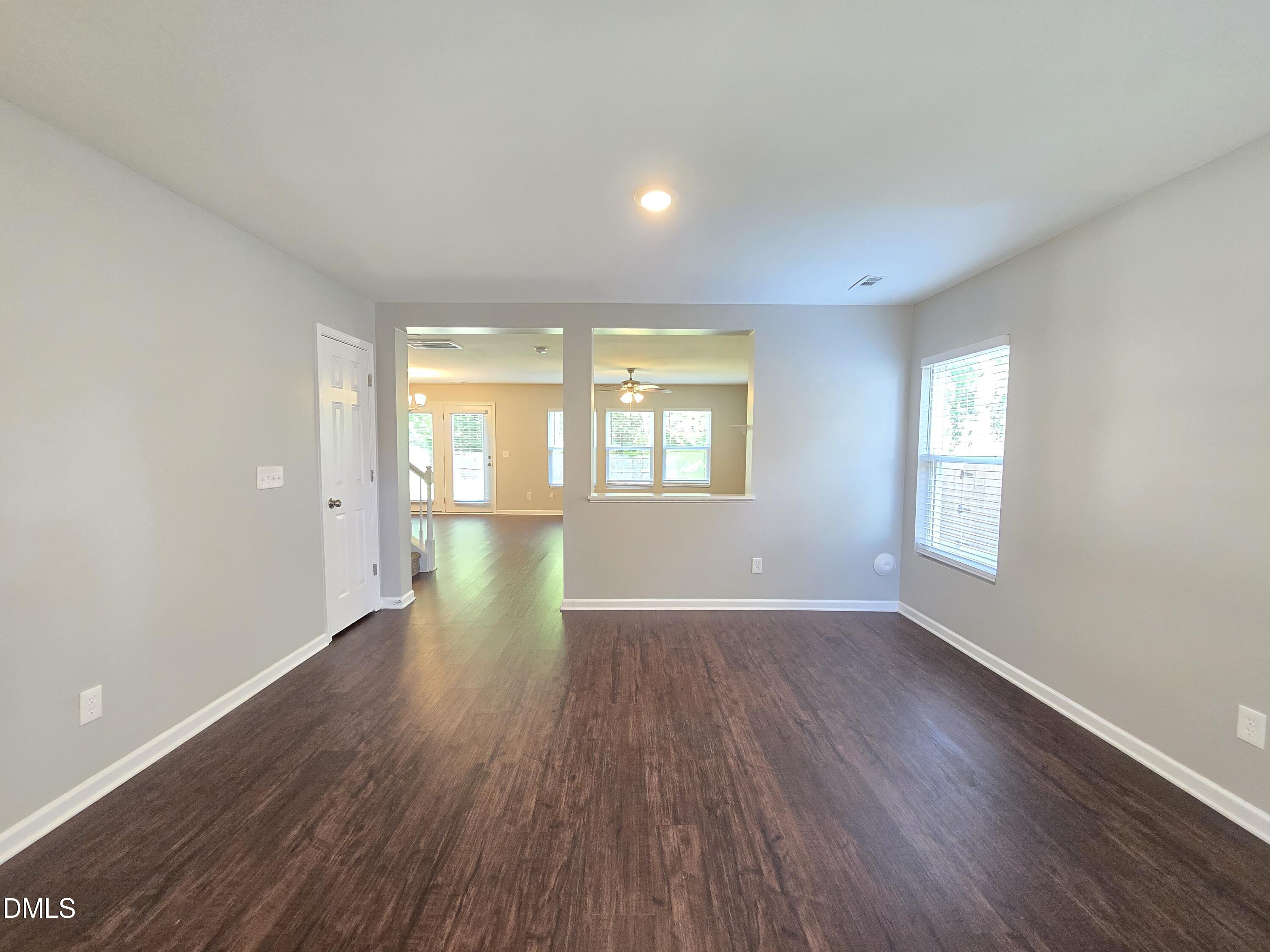 607 Pebblestone Drive Property Photo 5