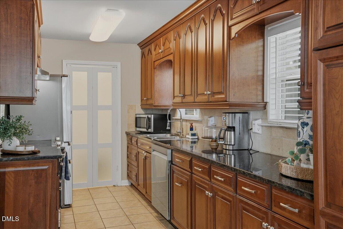 901 Dorothy Sanders Way Property Photo 24