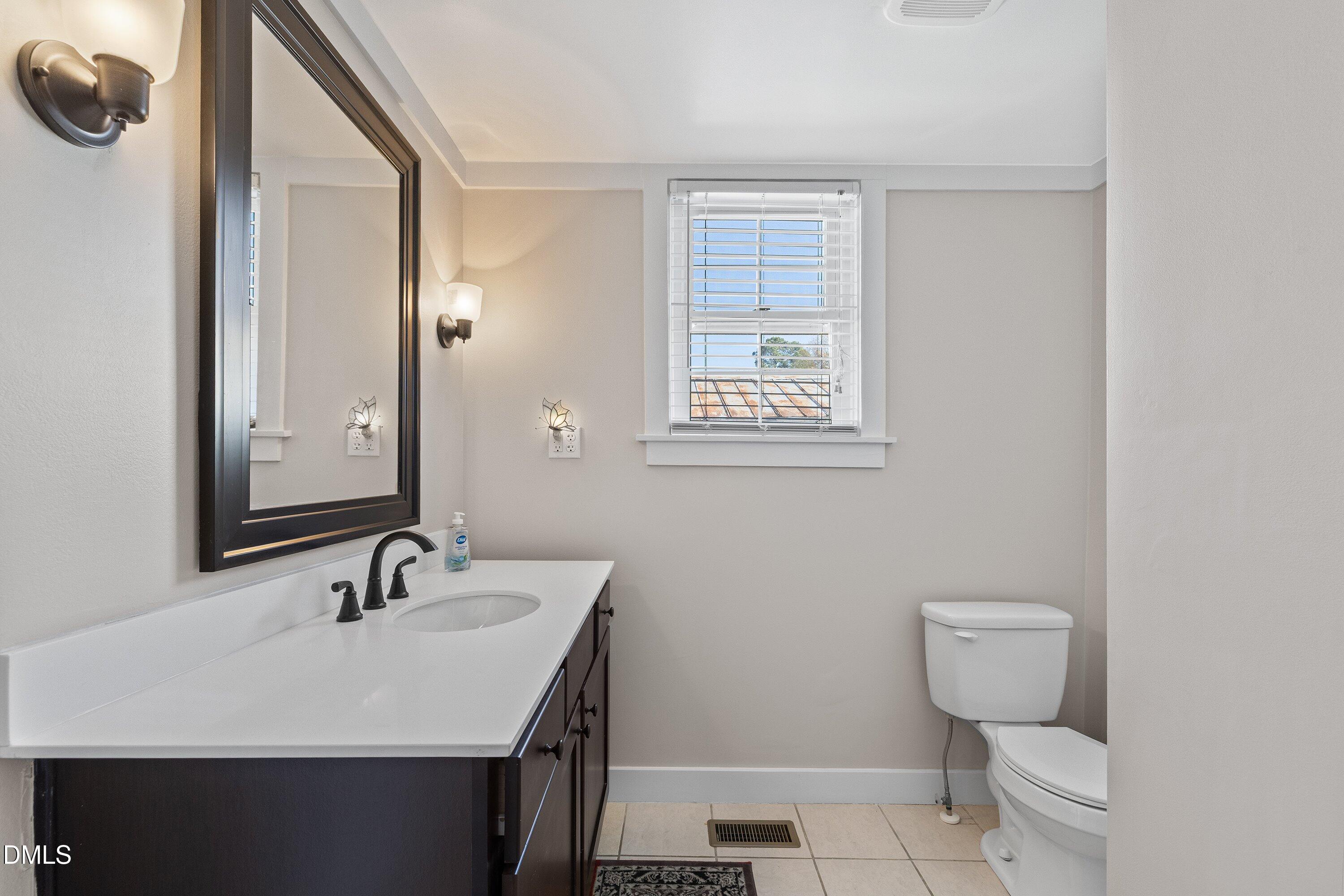 403 W E Street Property Photo 20
