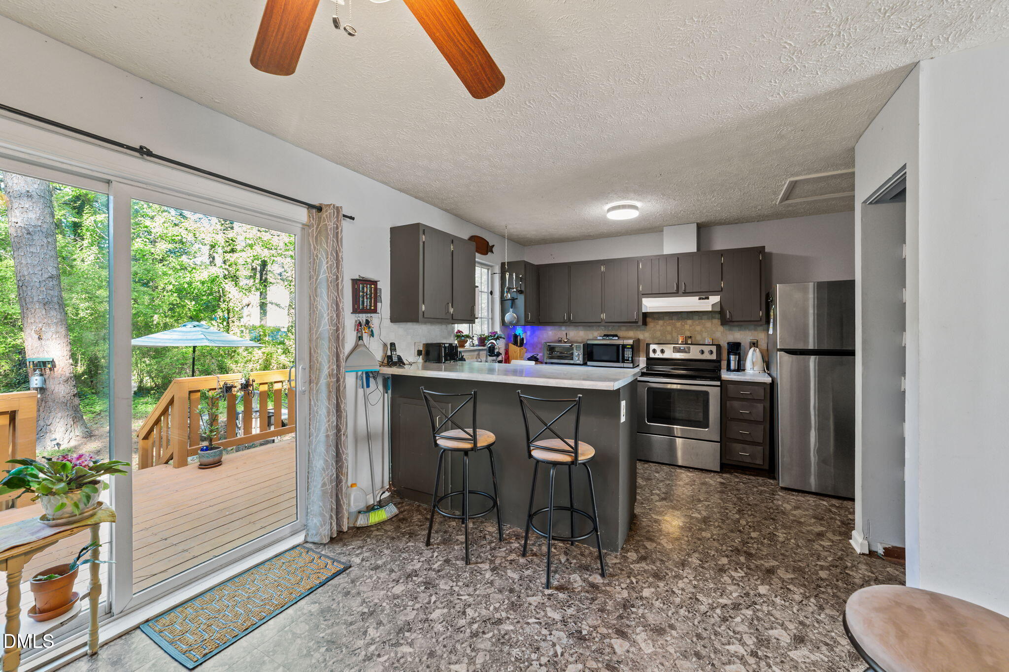 320 Bainbridge Circle Property Photo 10