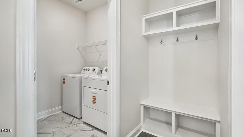 5101 Dezola Street Property Photo 28