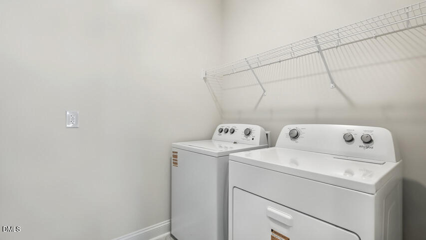 5101 Dezola Street Property Photo 29