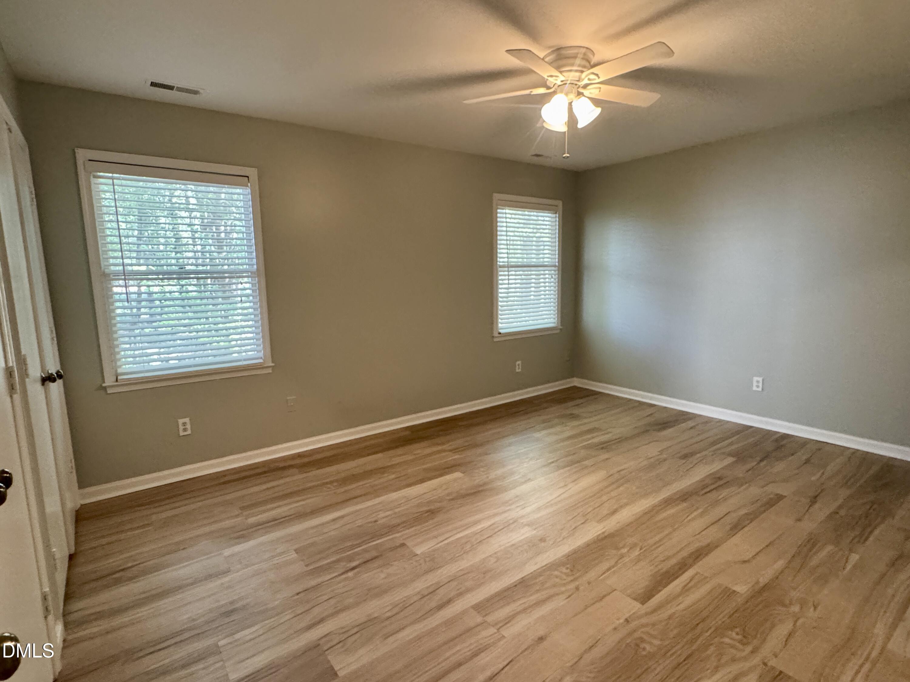 7925 Brown Bark Place Property Photo 8