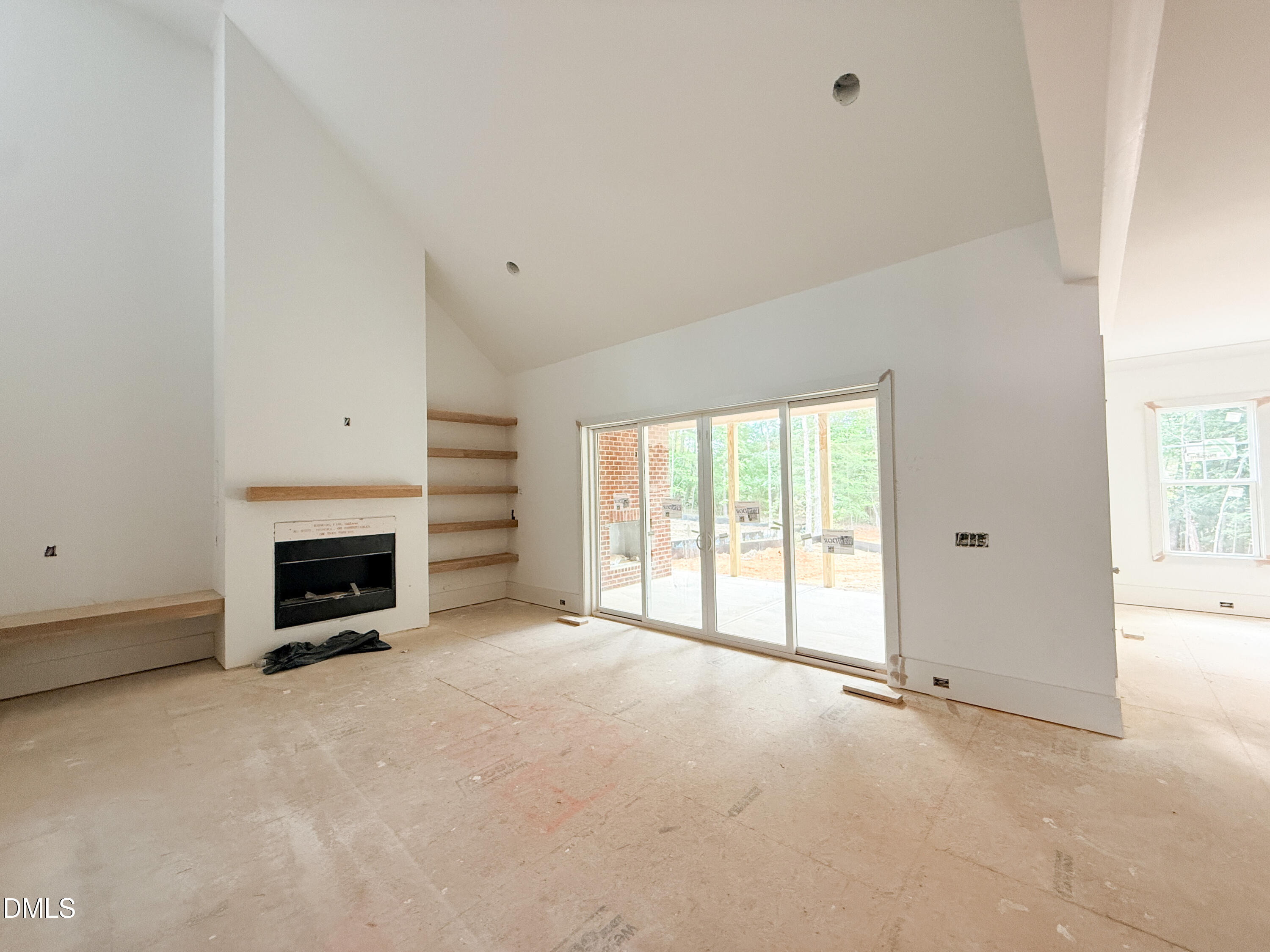 333 Black Caviar Way Property Photo 9