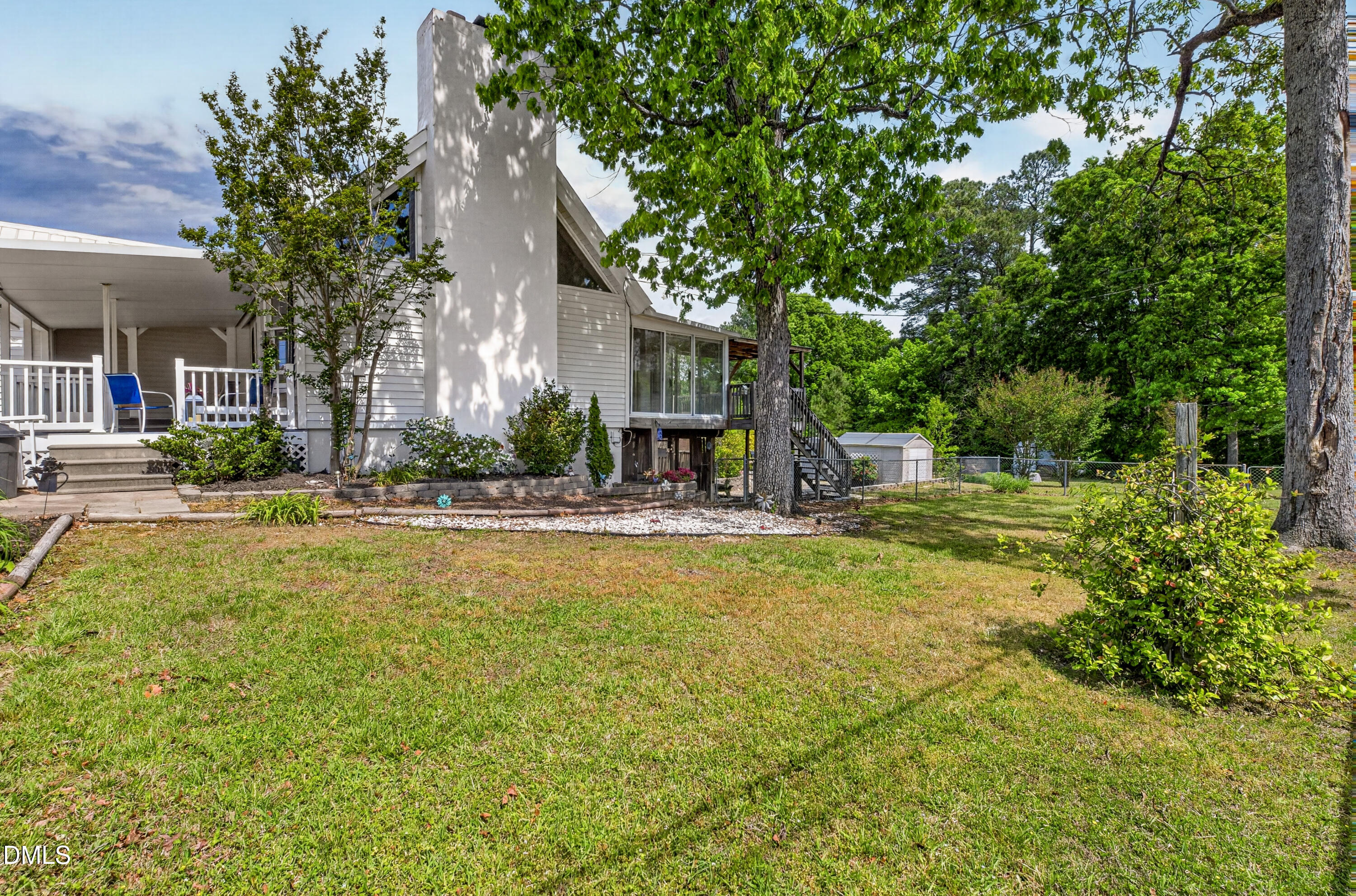 306 18th Street Property Photo 9
