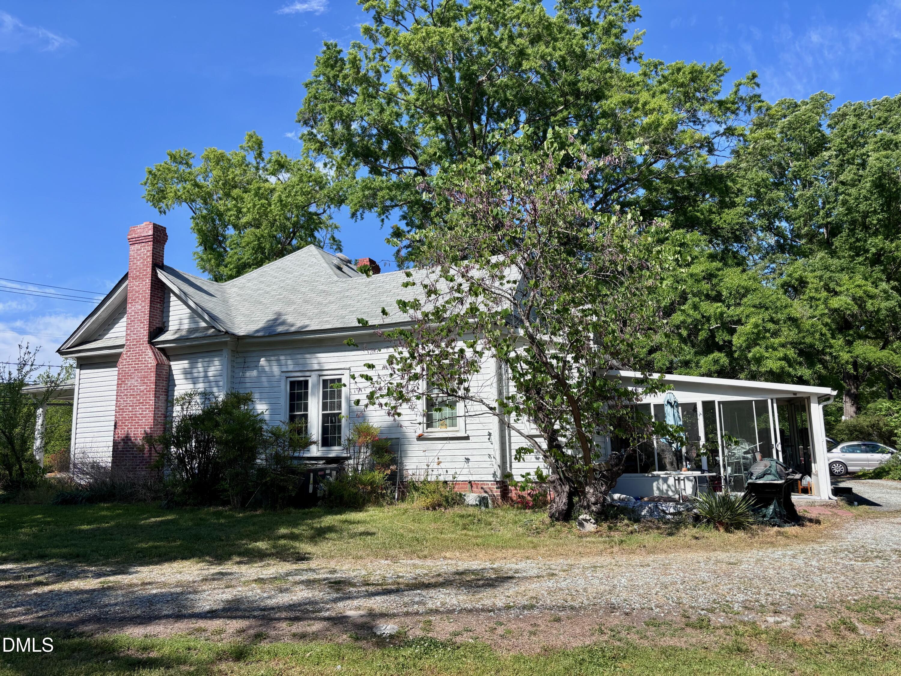 3214 Duke Homestead Road Property Photo 6
