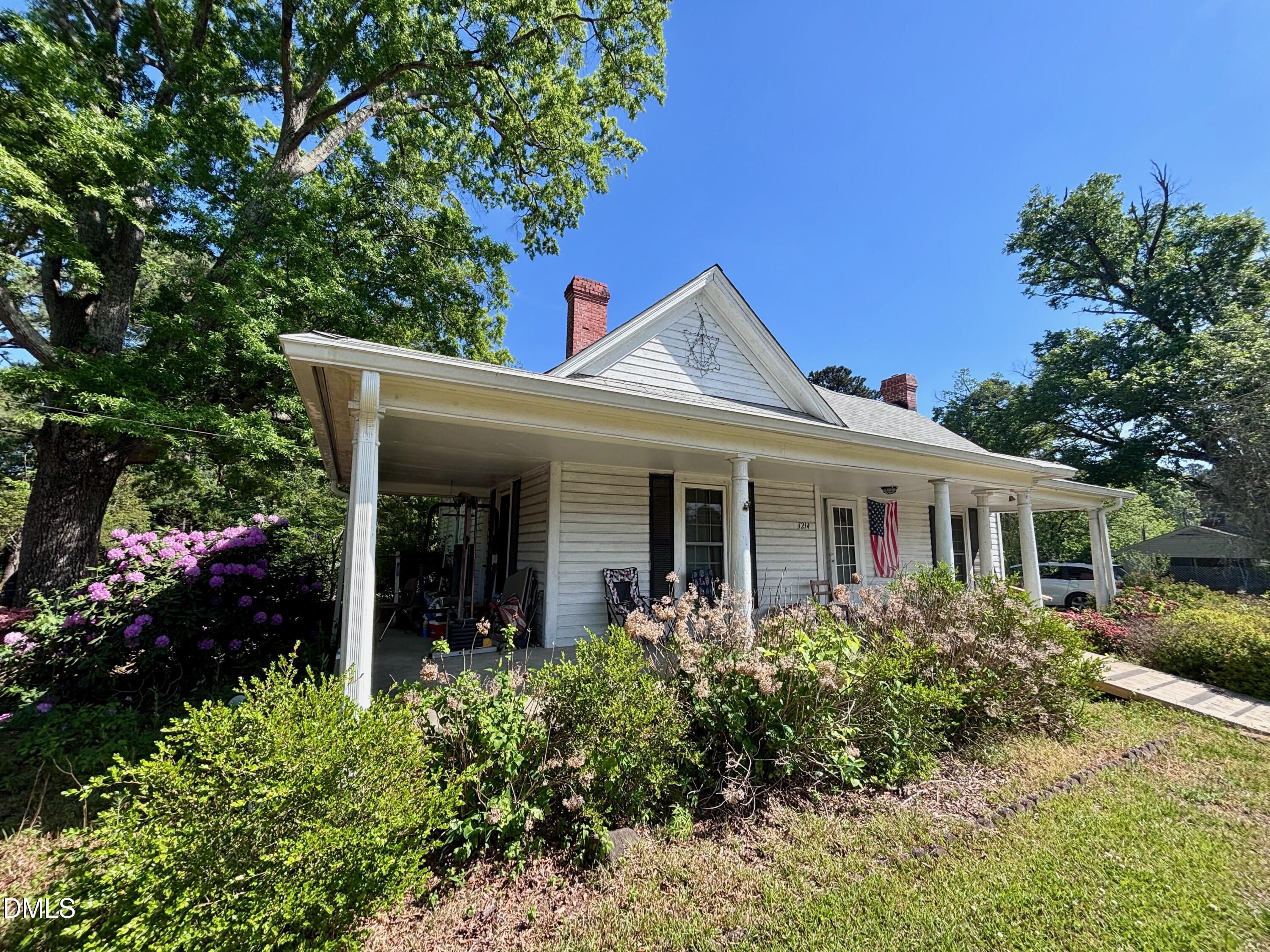 3214 Duke Homestead Road Property Photo 10