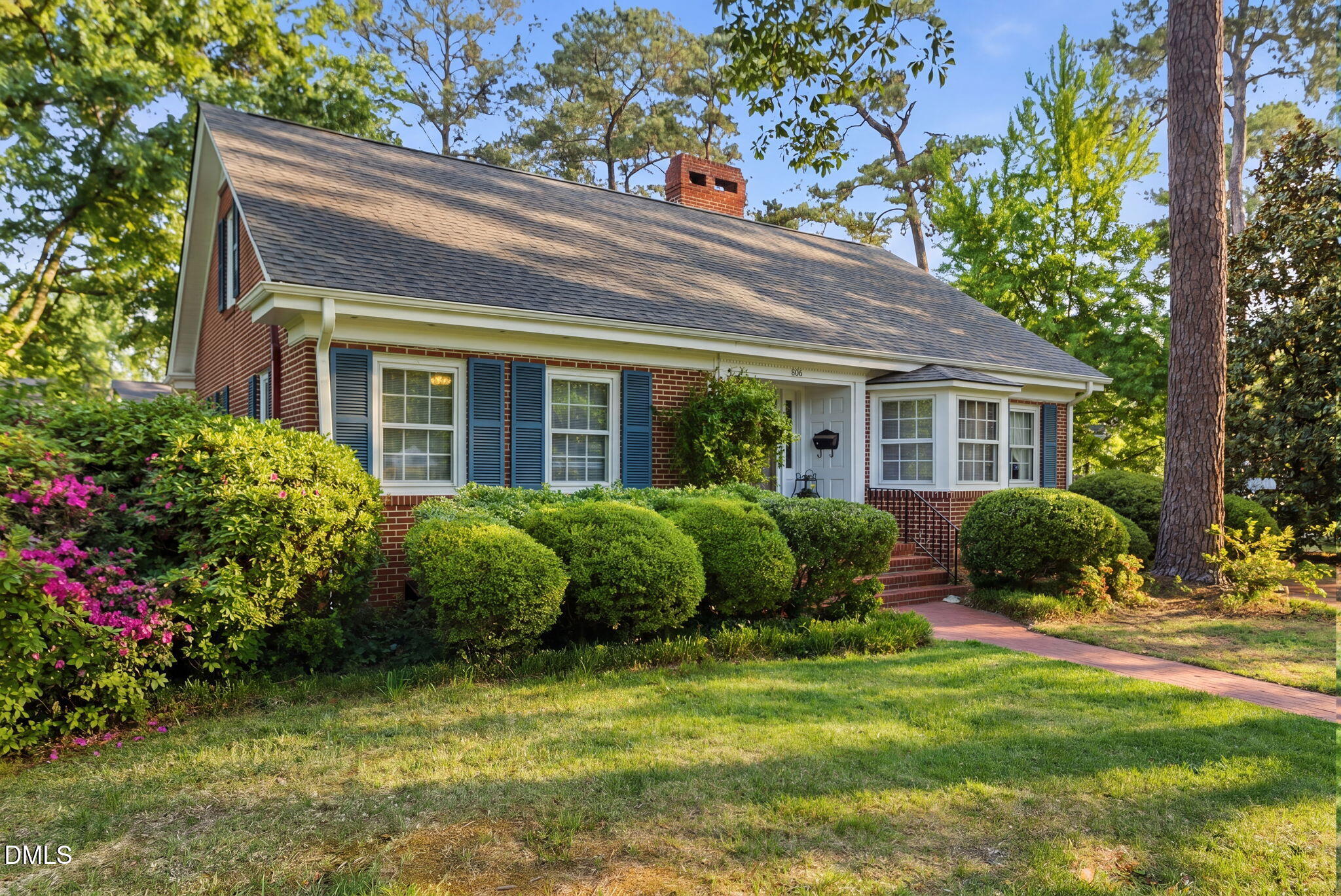 806 S 1st Street Property Photo 1
