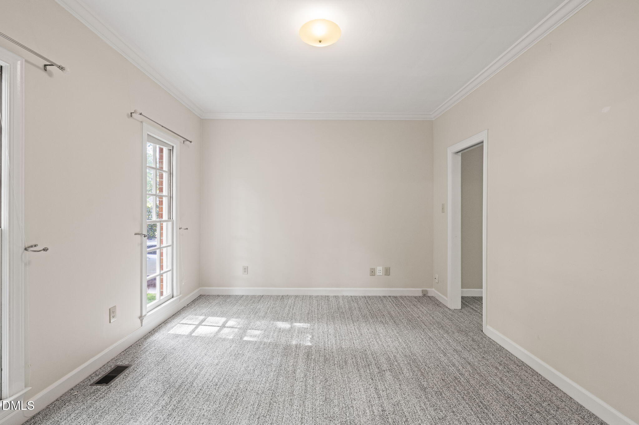 107 Thornewood Drive Property Photo 23