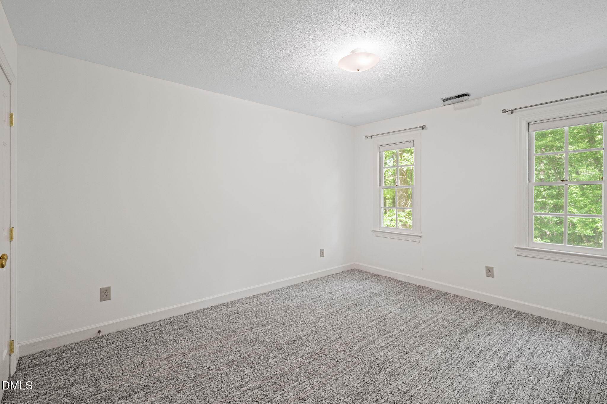 107 Thornewood Drive Property Photo 32
