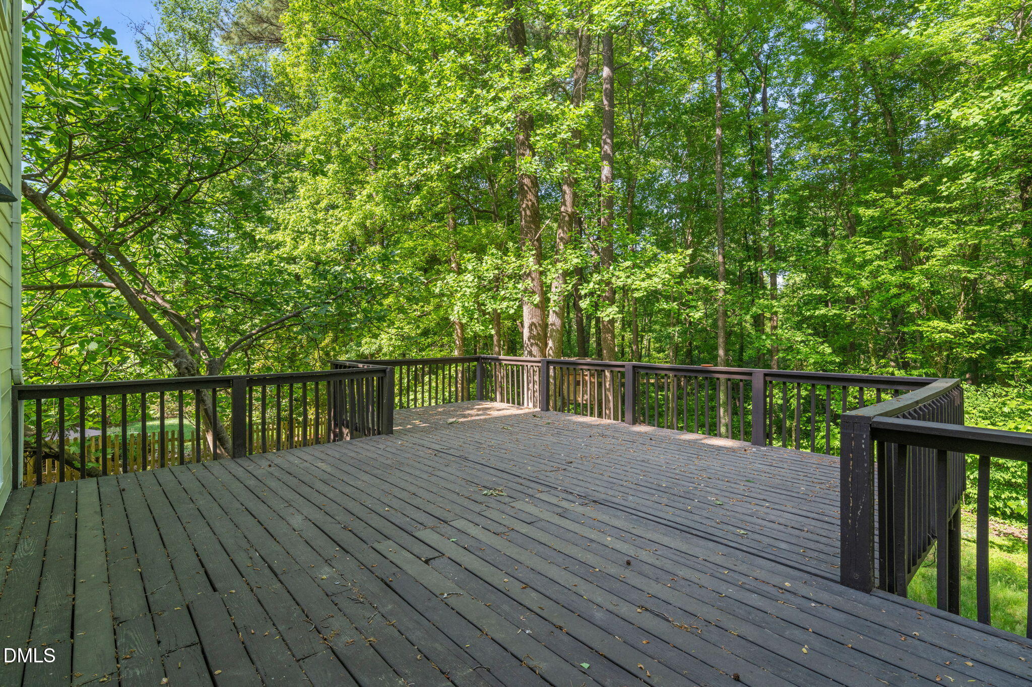 107 Thornewood Drive Property Photo 45