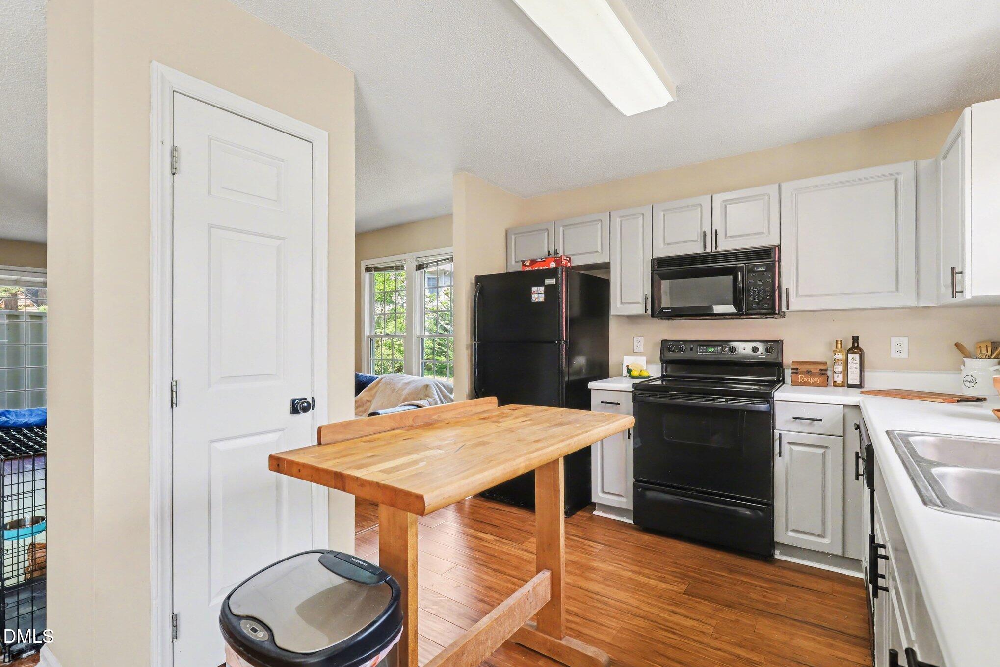 2701 Clonnel Court Property Photo 12