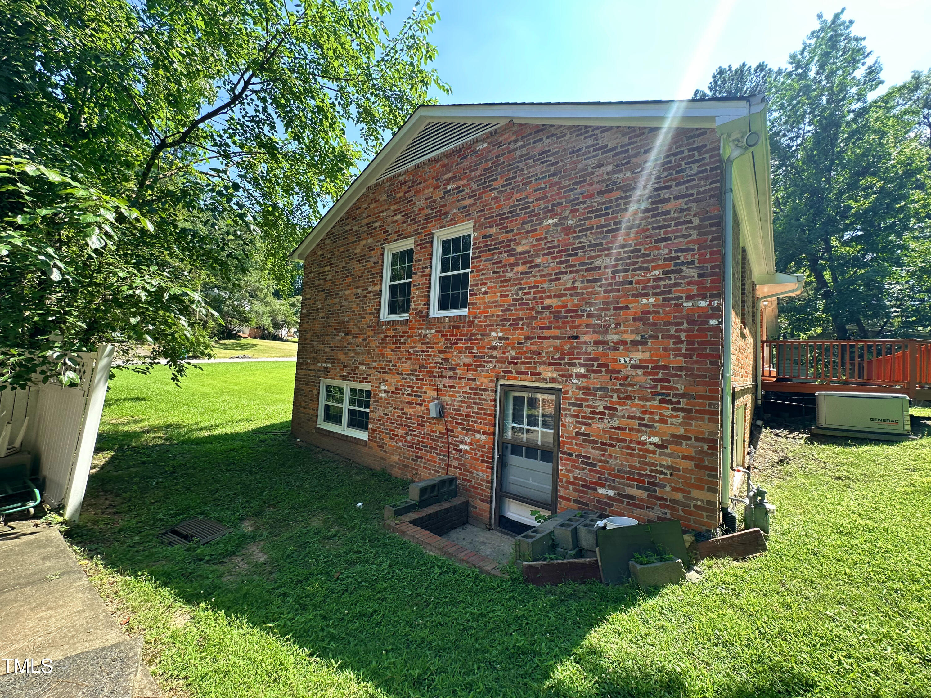 924 Lorain Avenue Property Photo 39