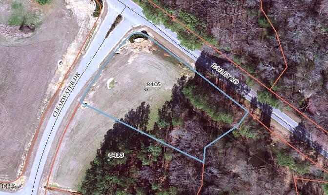 8405 Clearwater Drive Property Photo 2