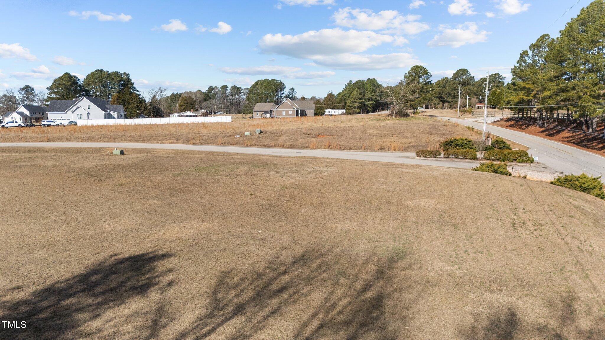 8405 Clearwater Drive Property Photo 16