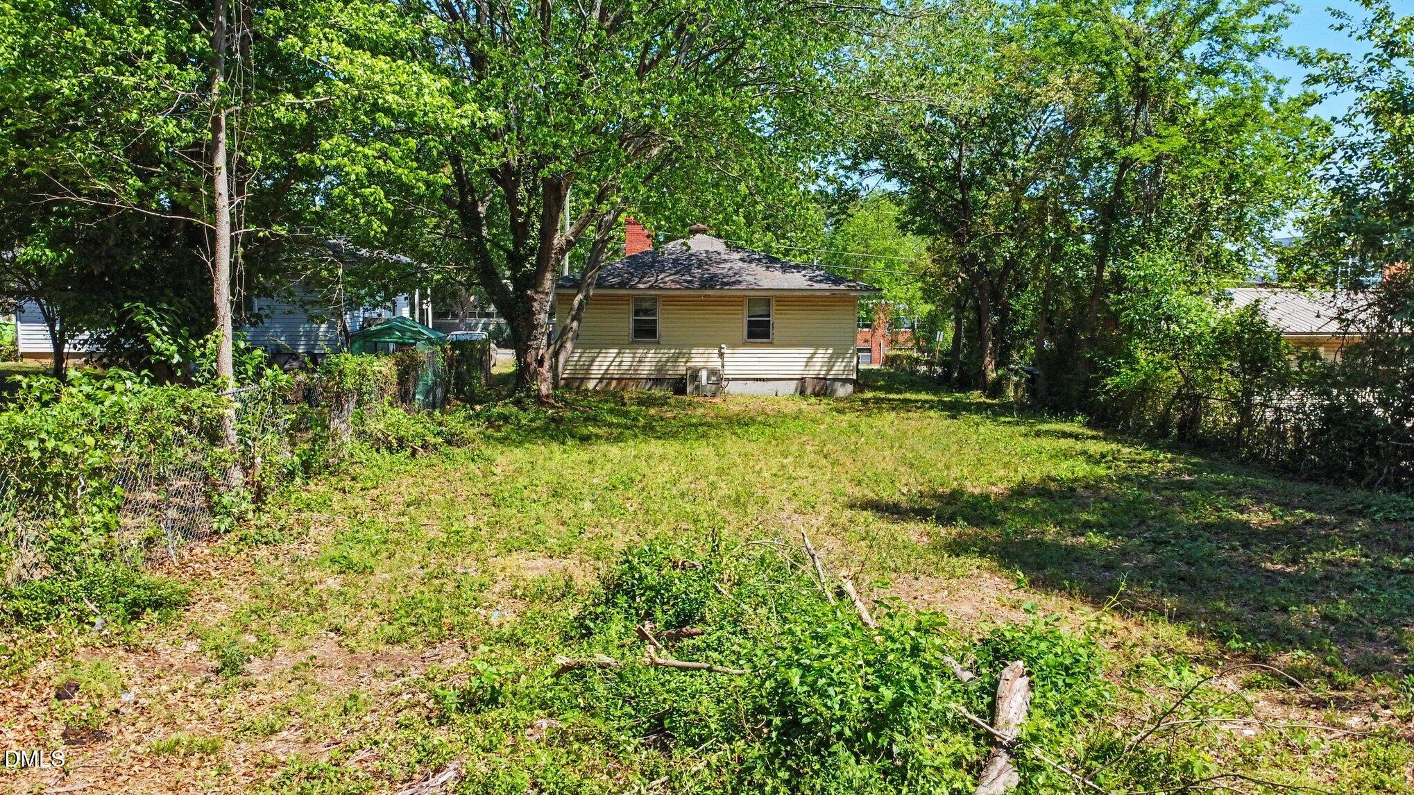 1422 Carnage Drive Property Photo 4