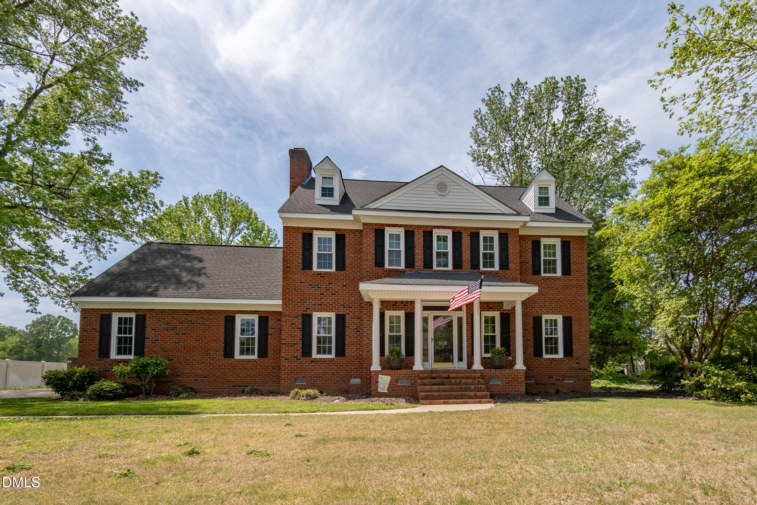 805 Short Spoon Circle Property Photo 1