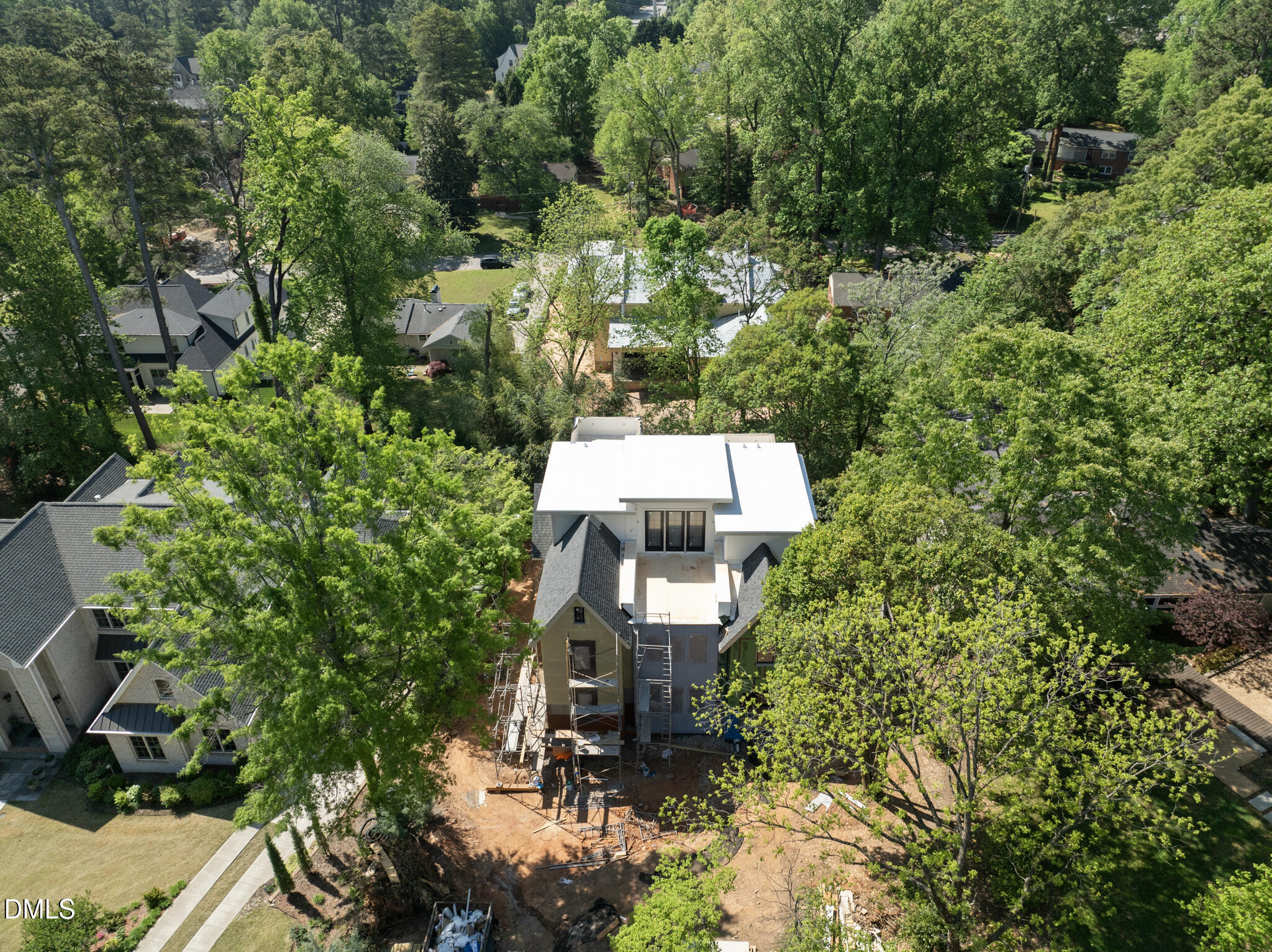 3431 Bradley Place Property Photo 12