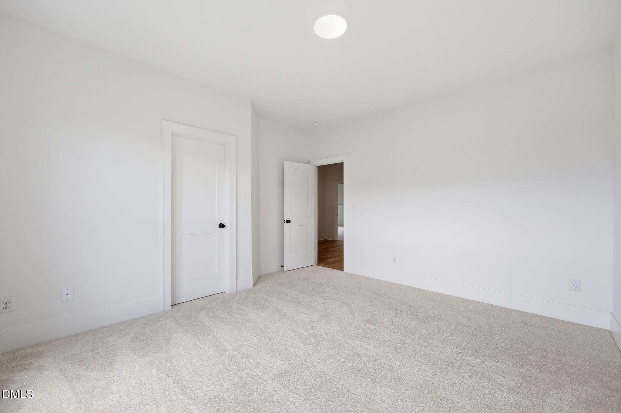 5865 Carriage Gate Drive Property Photo 25