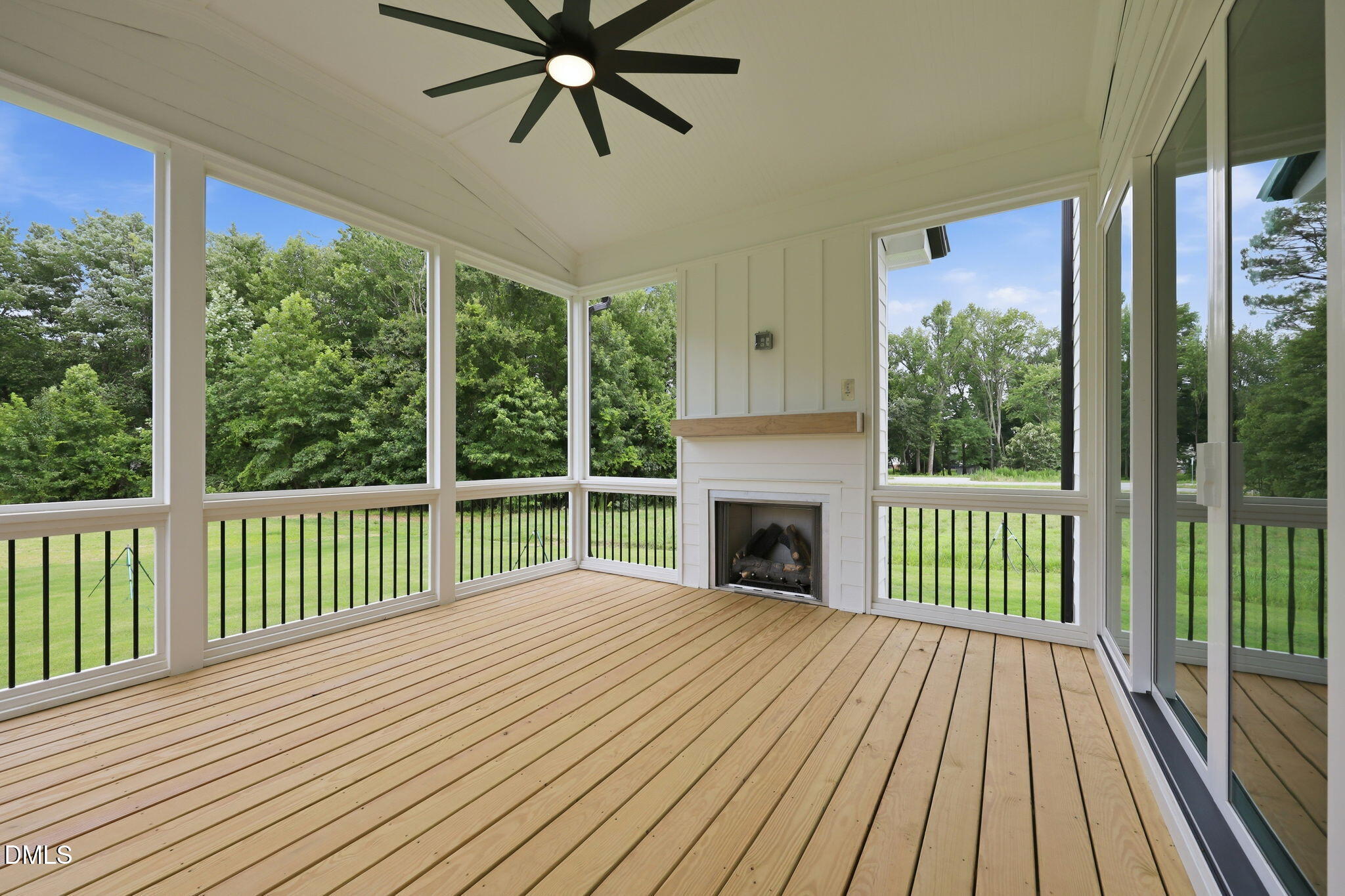 5865 Carriage Gate Drive Property Photo 38