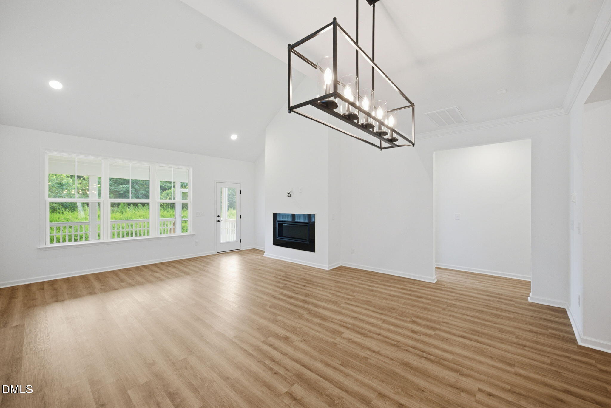 368 Catheys Creek Circle Property Photo 8