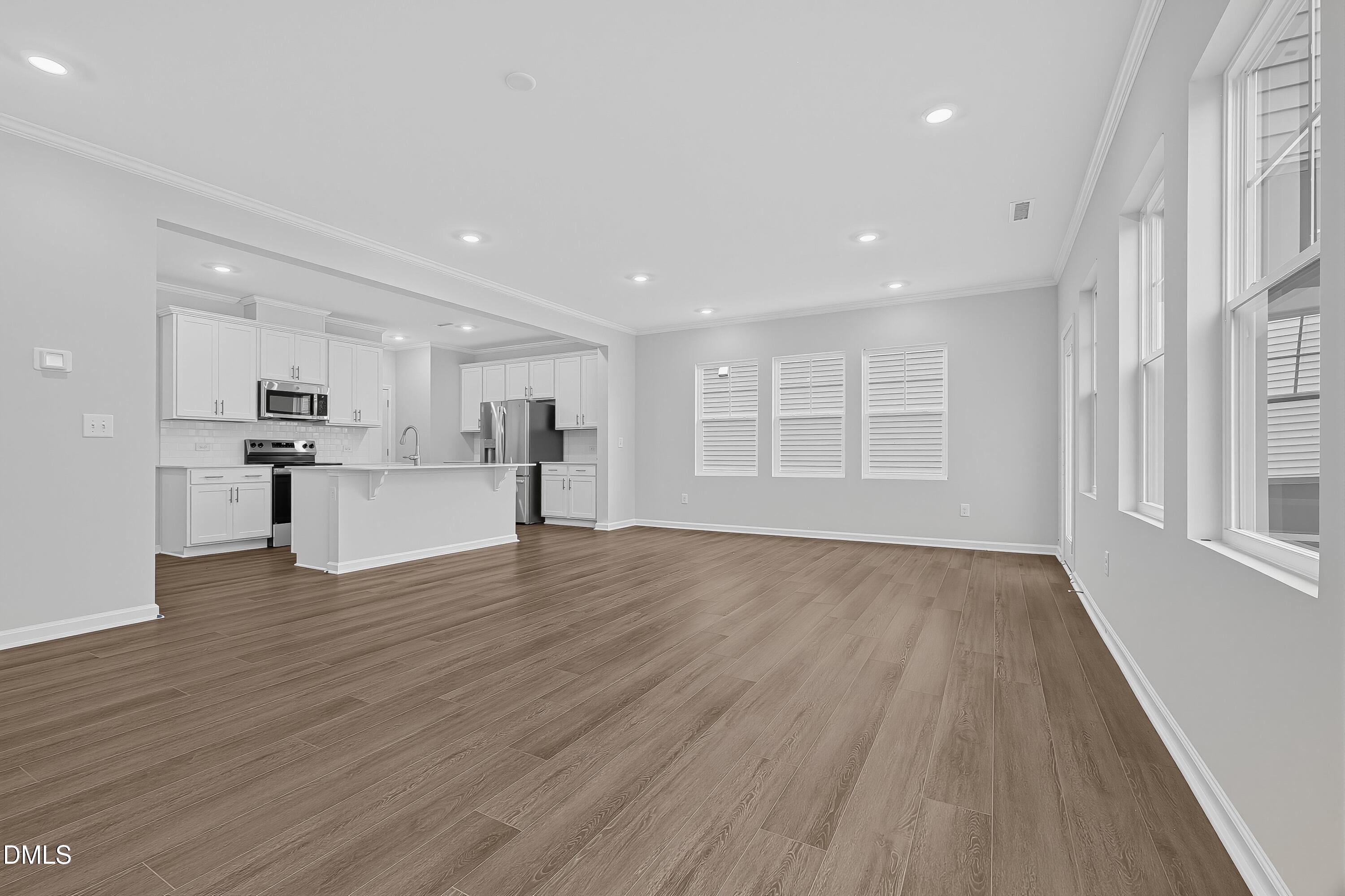 180 Caitlyn Parkway Property Photo 8