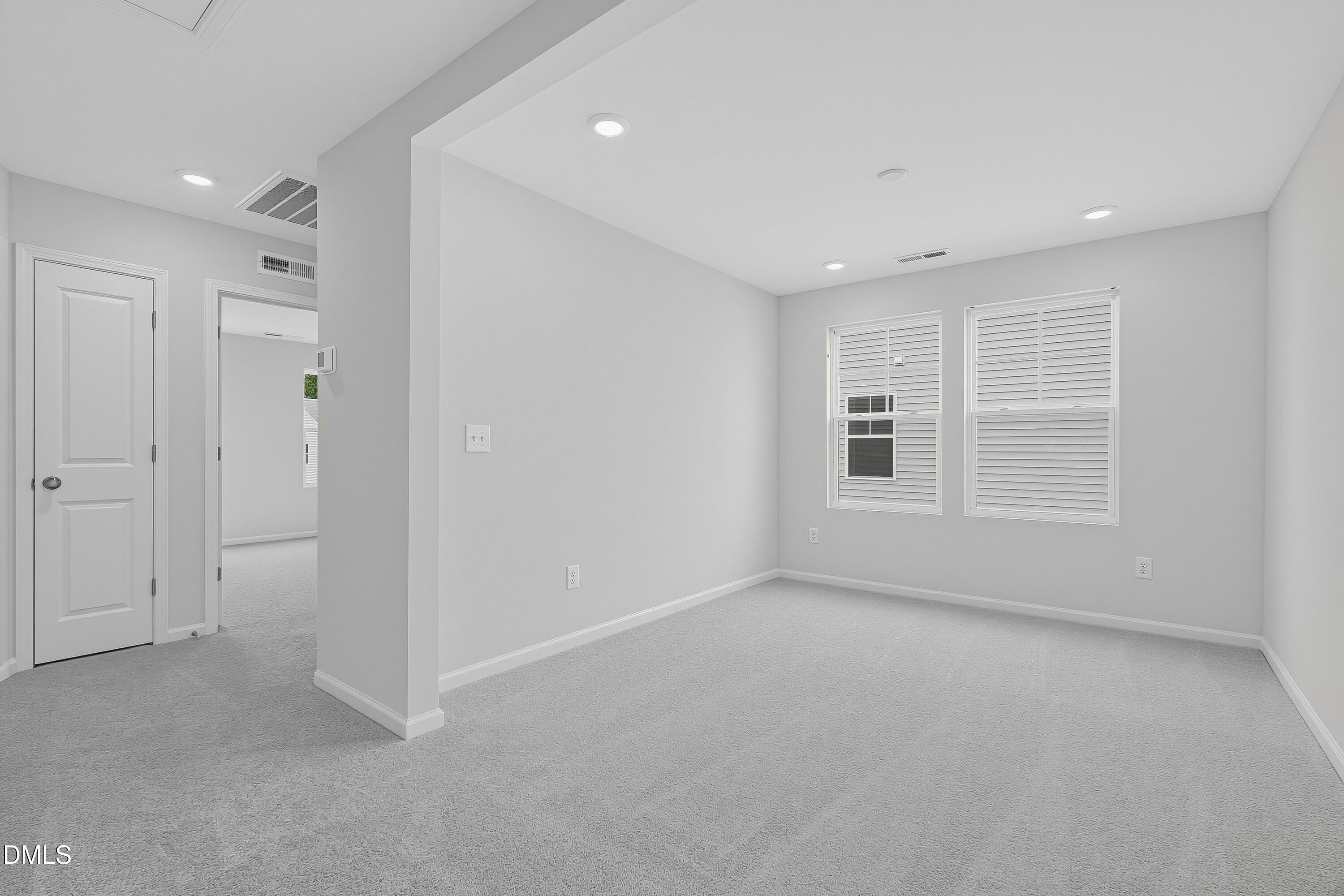 180 Caitlyn Parkway Property Photo 34
