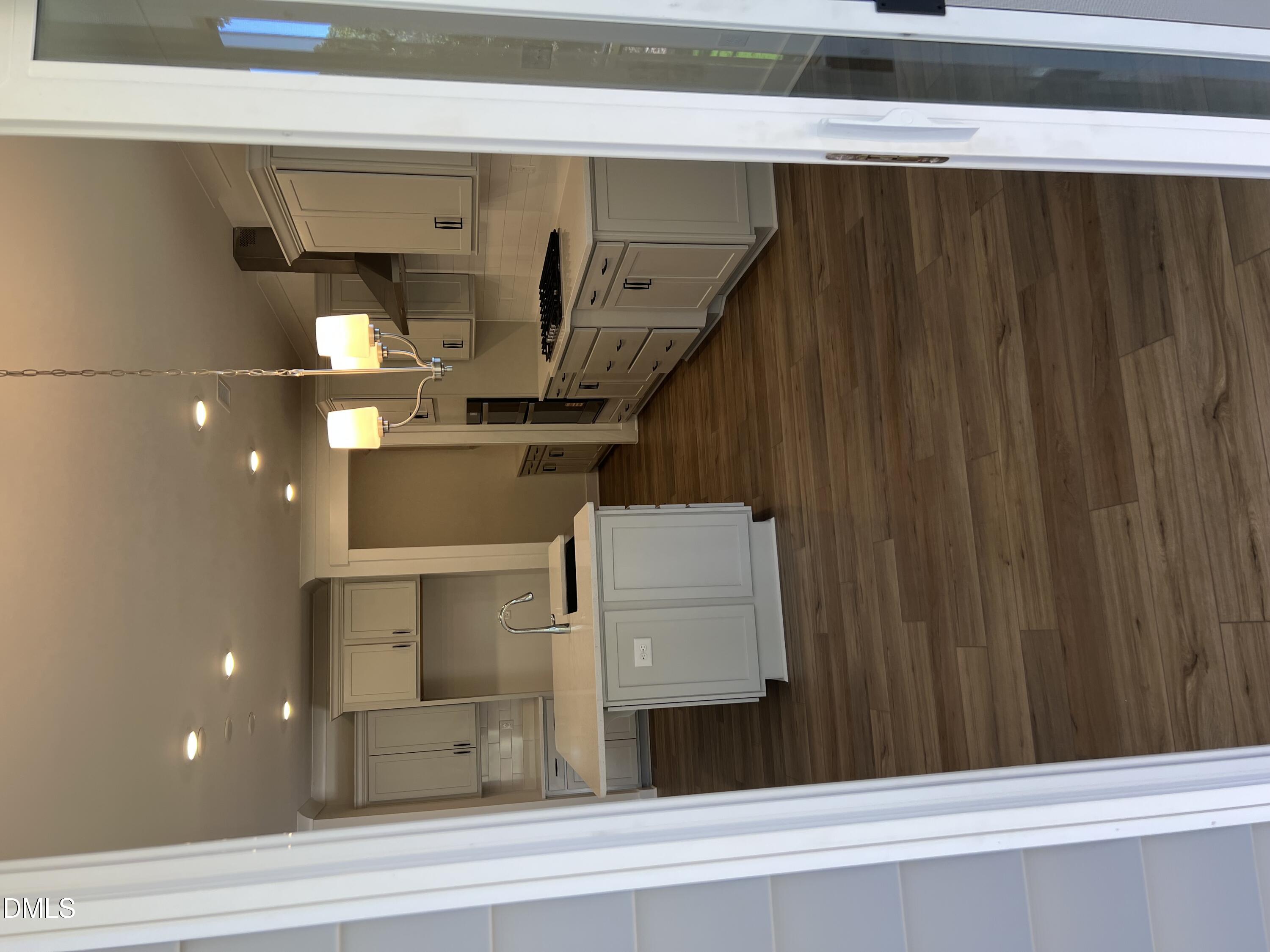 124 Arundel Drive Property Photo 5