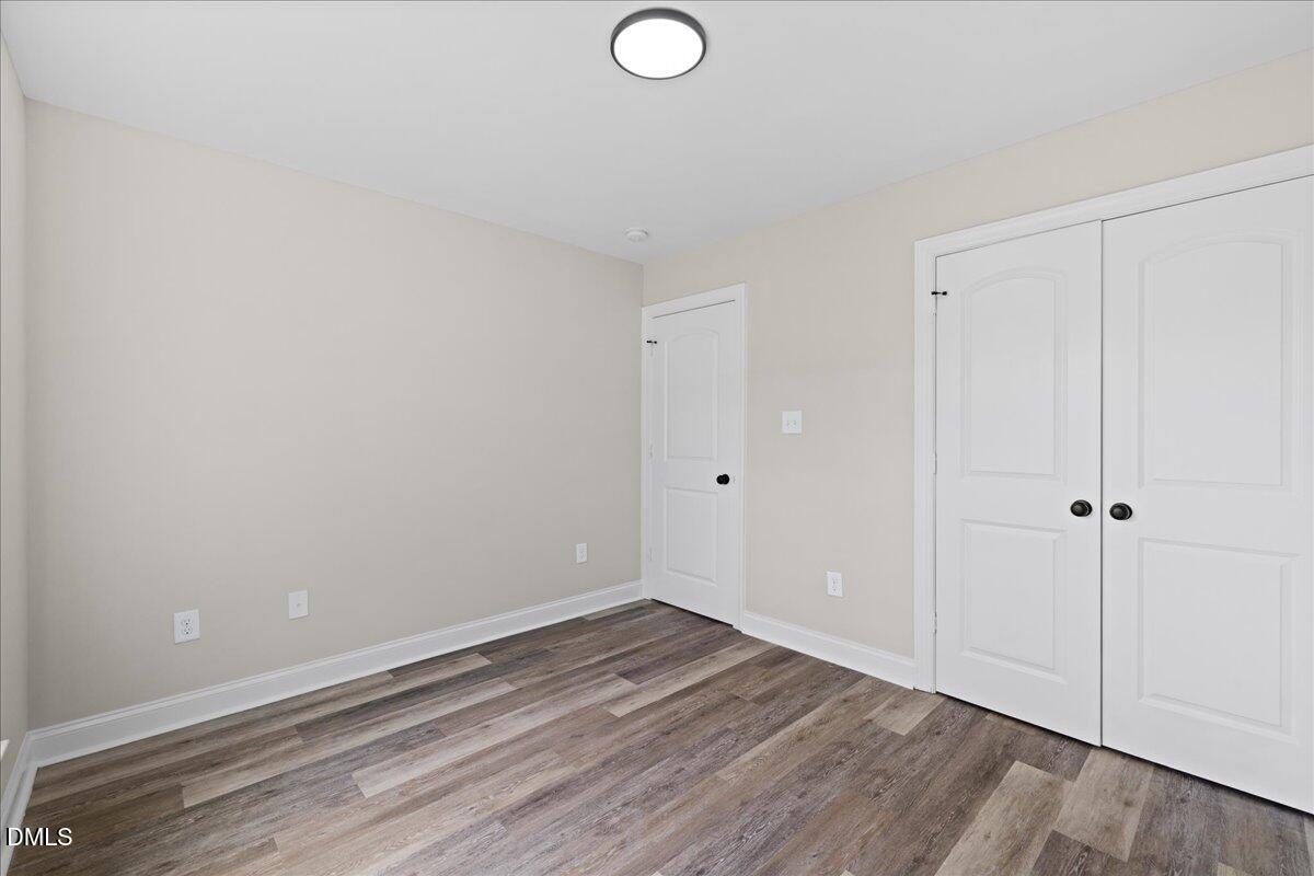 11438 Village Square Drive Property Photo 21