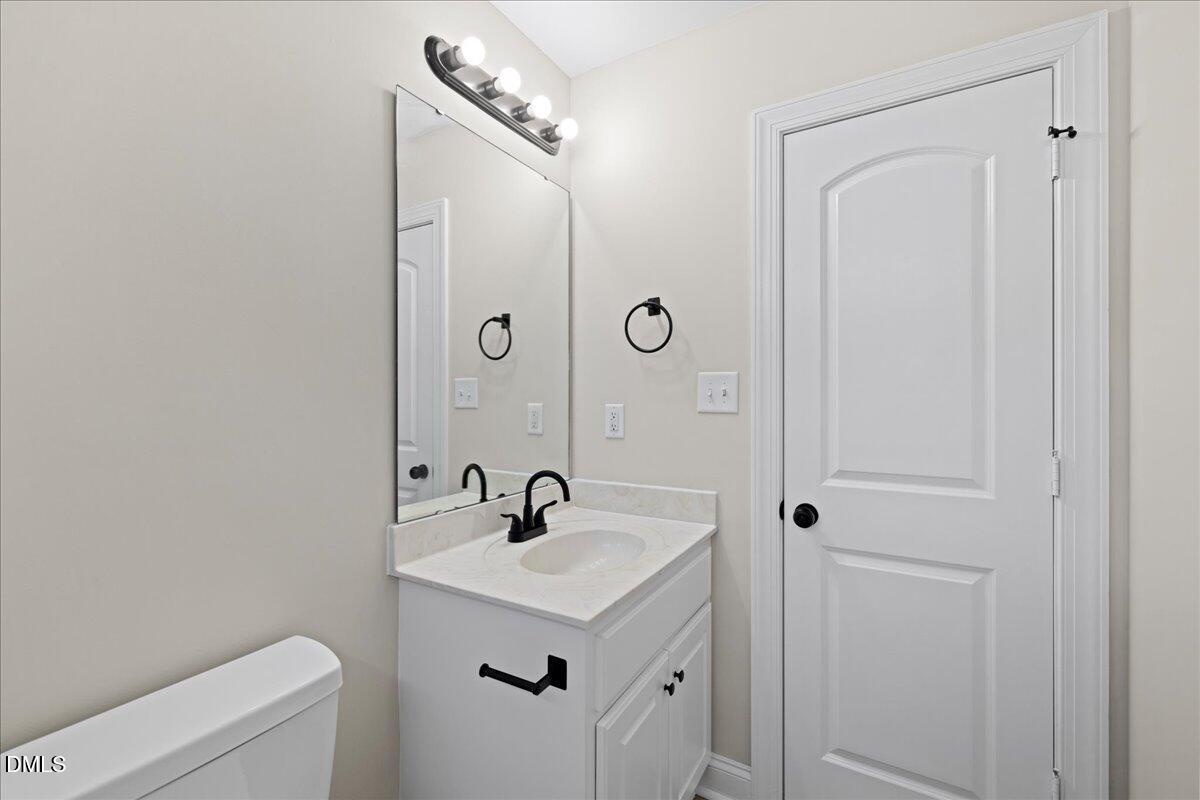 11438 Village Square Drive Property Photo 23