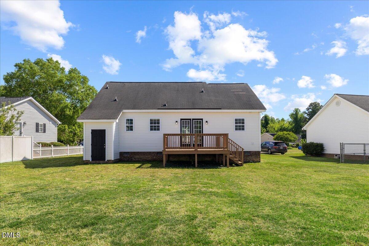 11438 Village Square Drive Property Photo 29