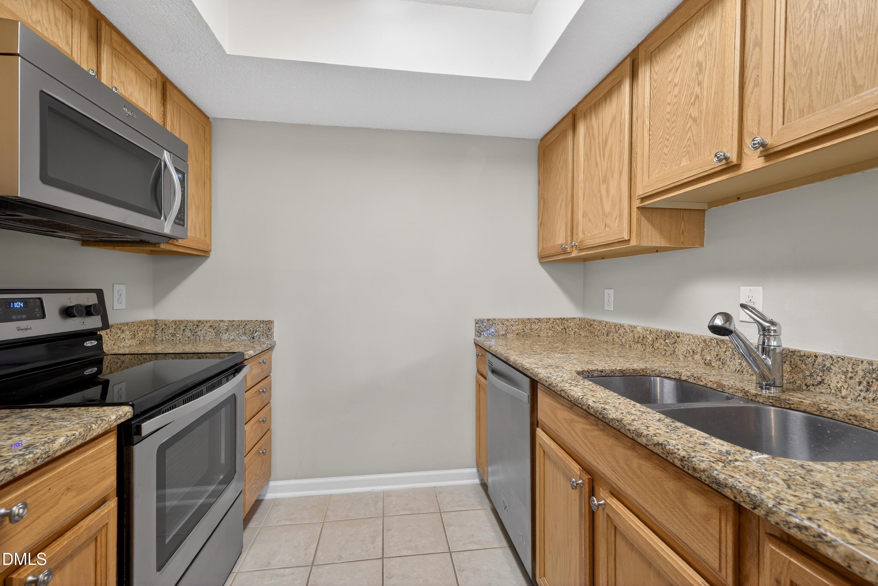 113 Abingdon Court Lc Property Photo 5