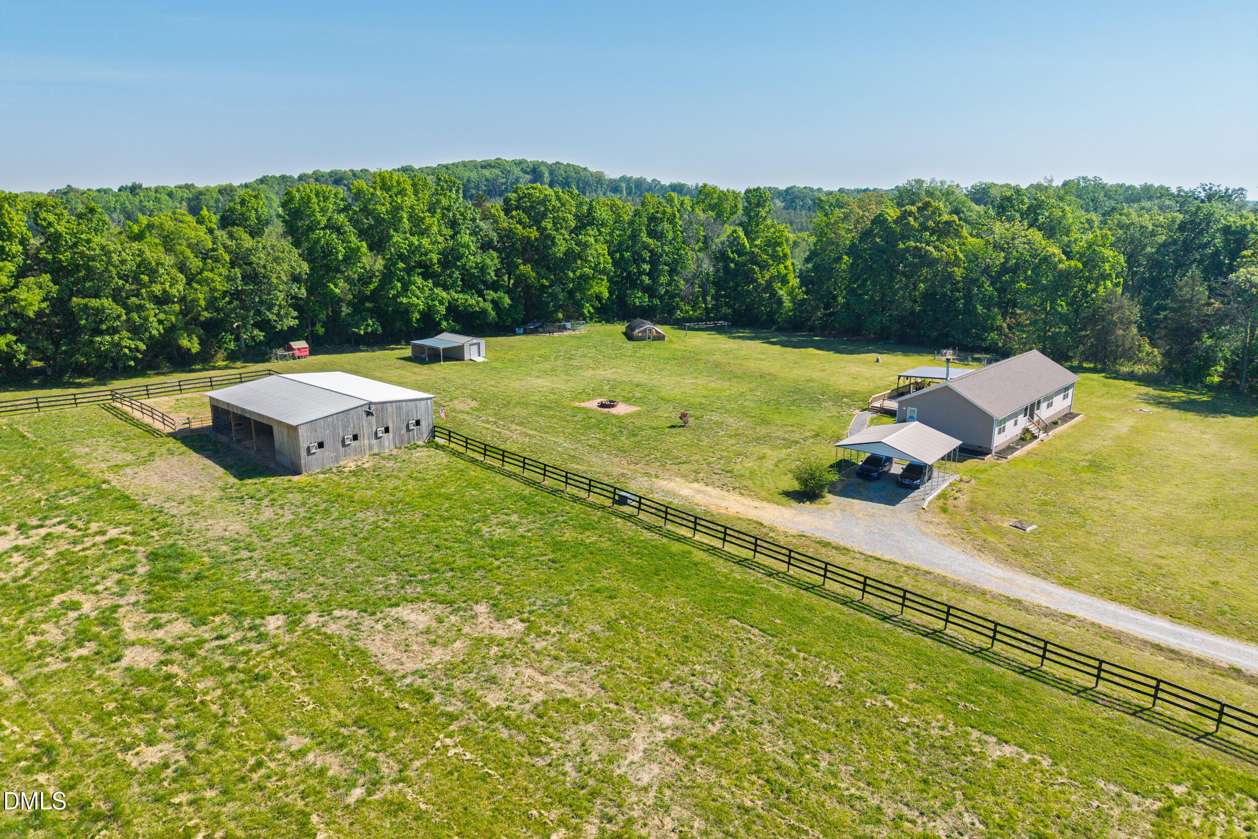 890 Will Brown Road Property Photo 1
