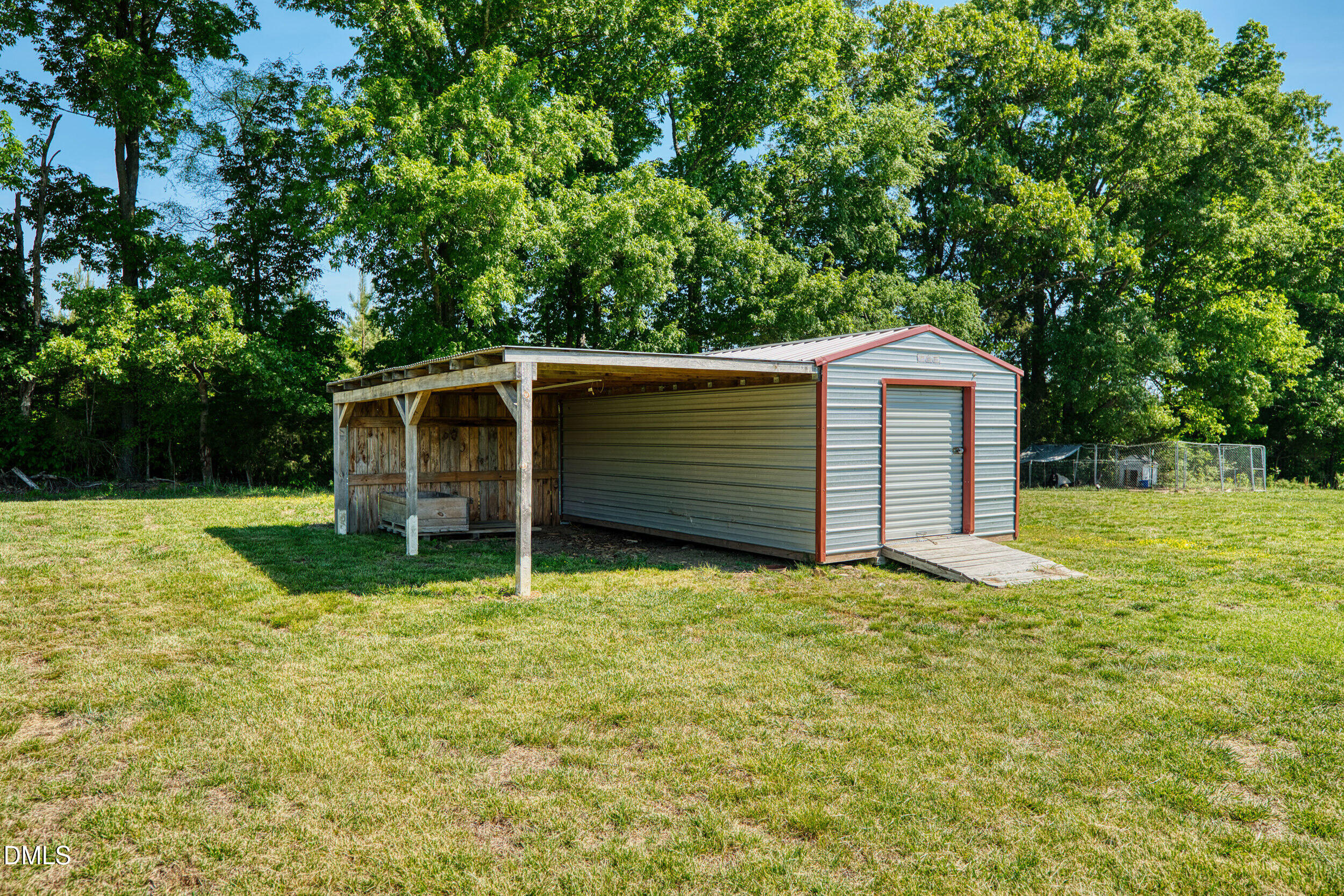 890 Will Brown Road Property Photo 33