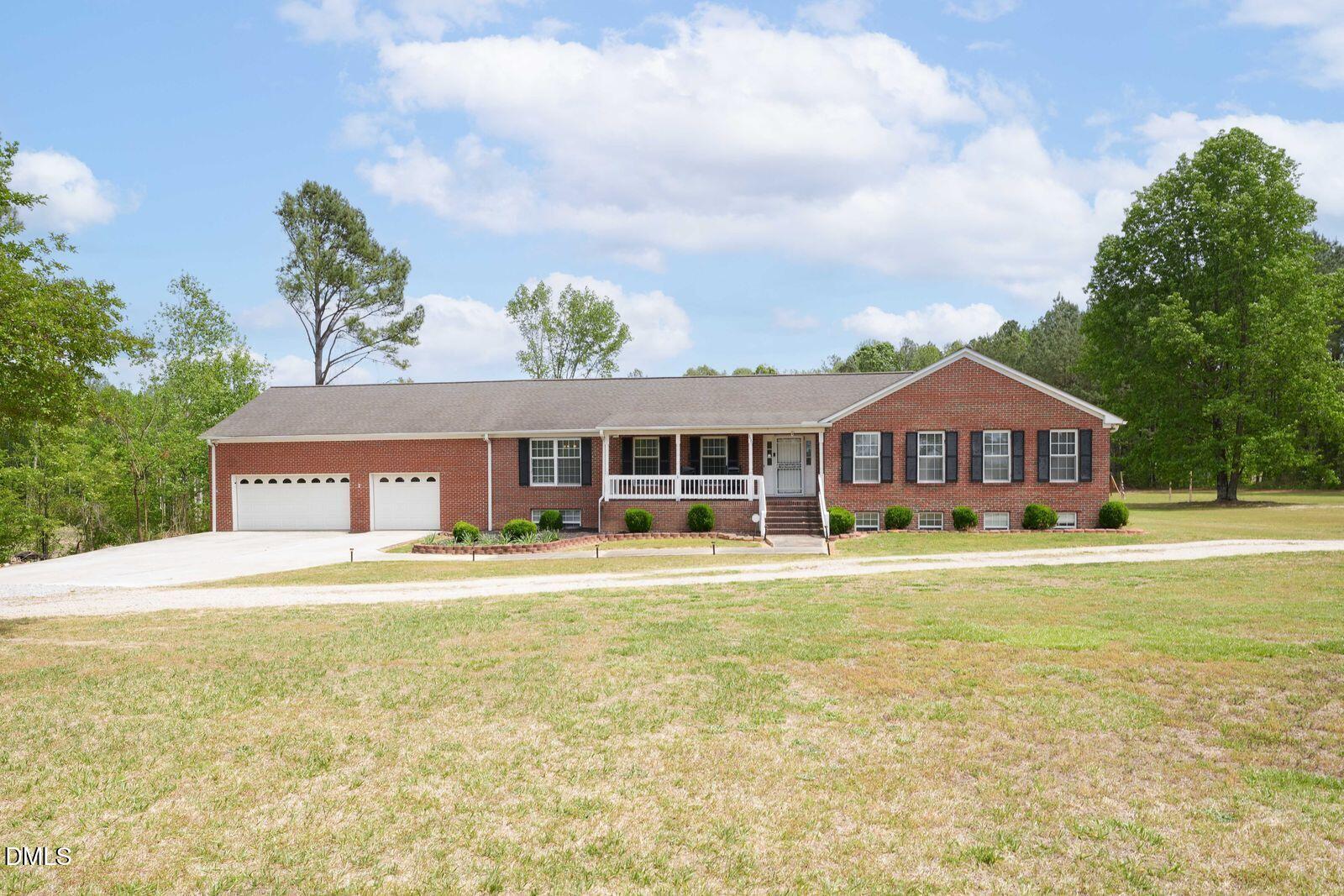 376 T K Allen Road Property Photo