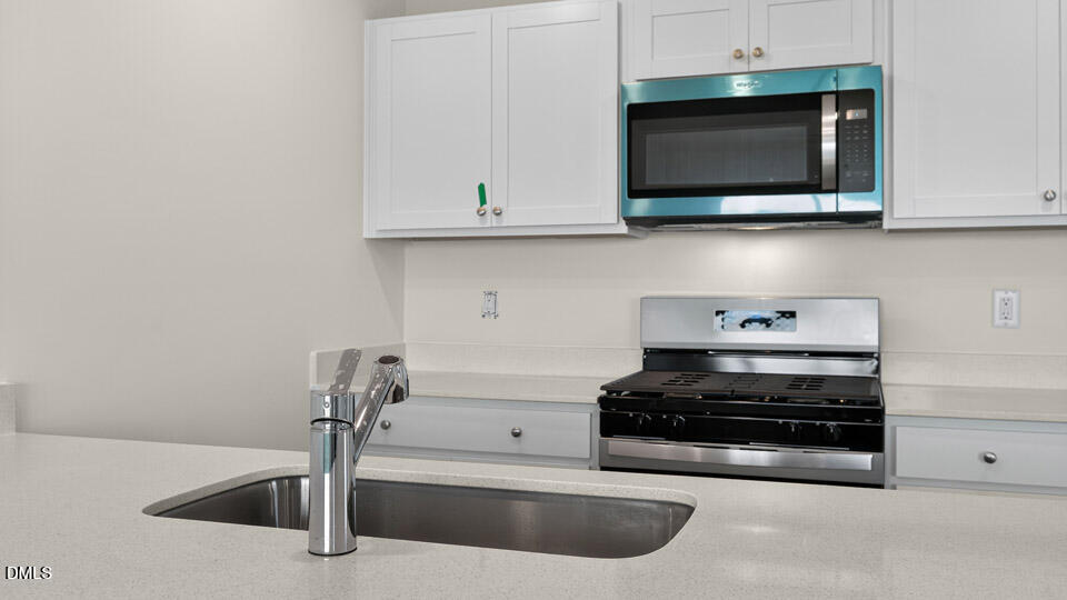 39 Sweet Meadow Road Property Photo 7