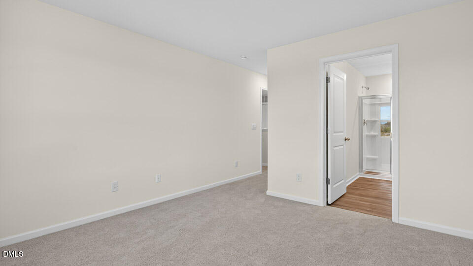 39 Sweet Meadow Road Property Photo 13