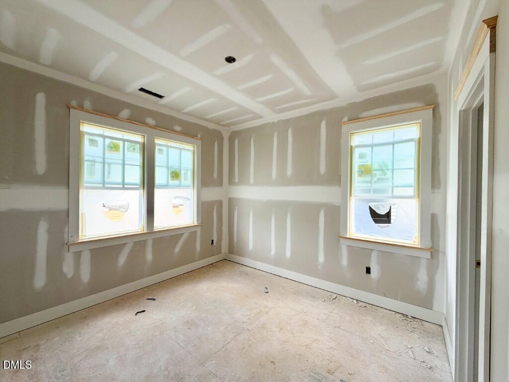 1709 Burnette Garden Path Property Photo 12