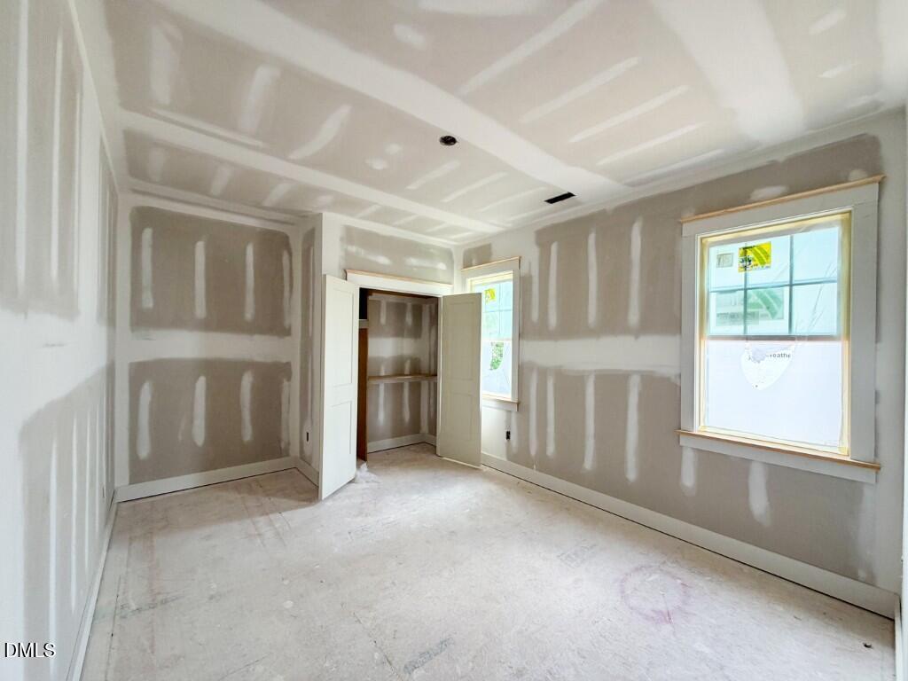 1709 Burnette Garden Path Property Photo 13