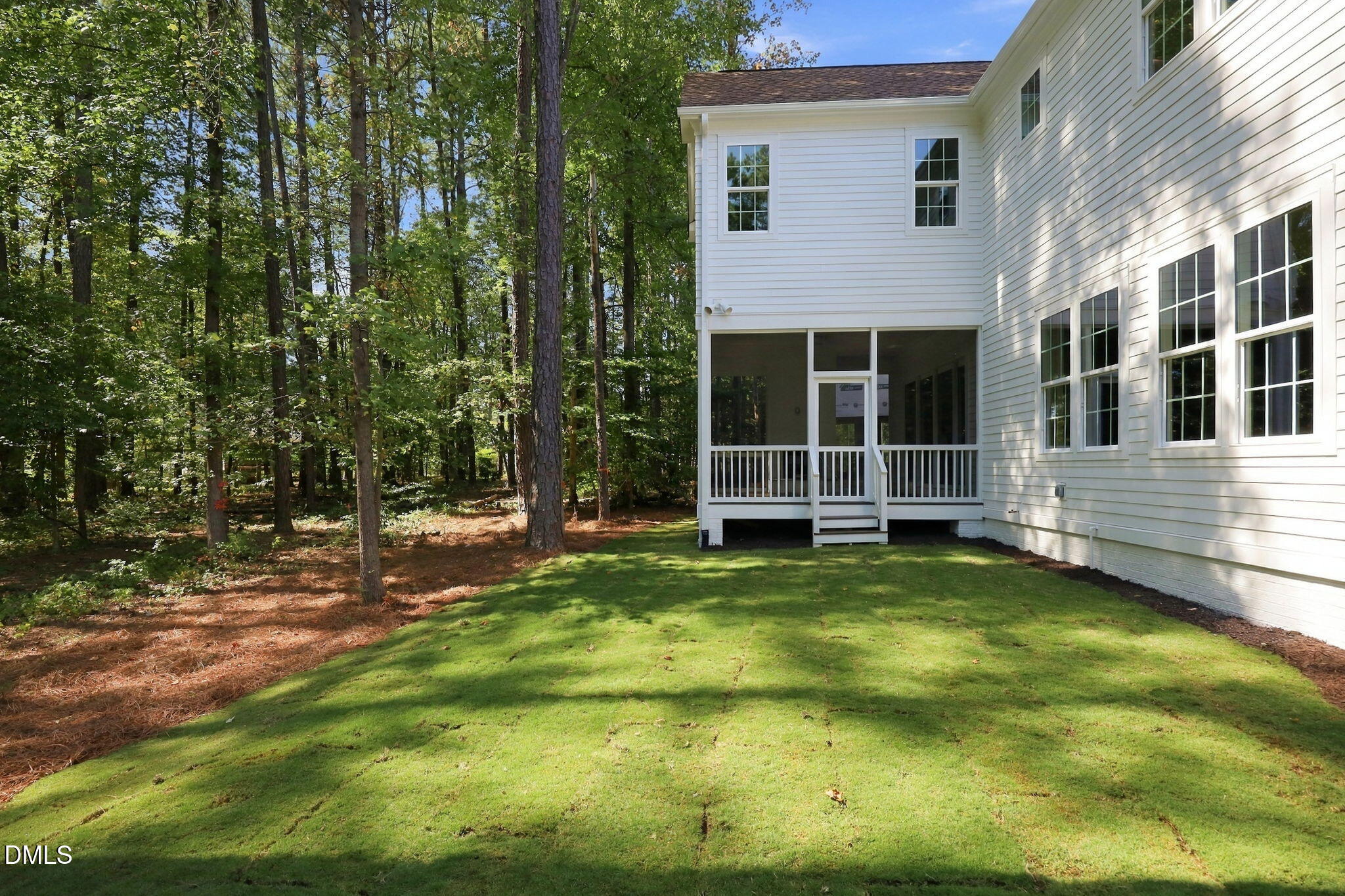1709 Burnette Garden Path Property Photo 47