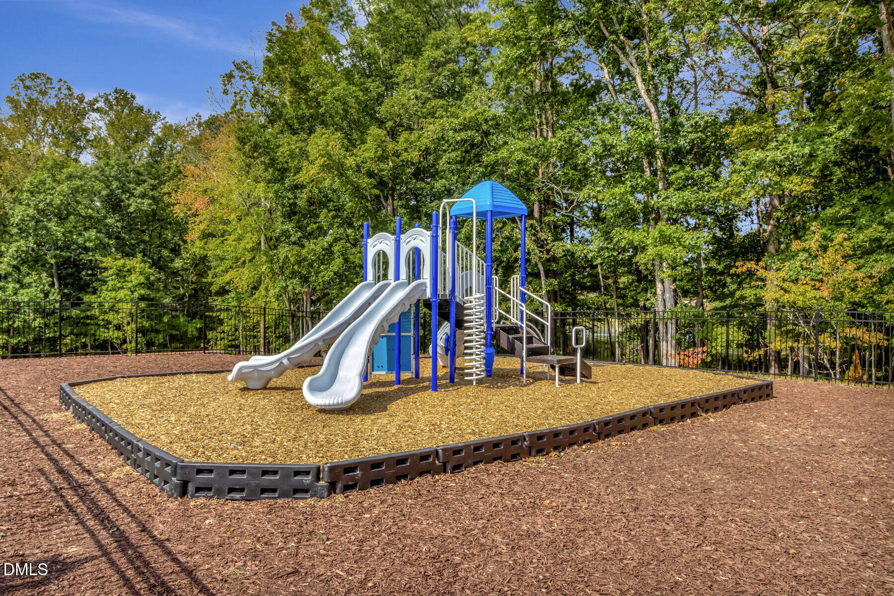 3123 Cathedral Comb Drive Property Photo 9