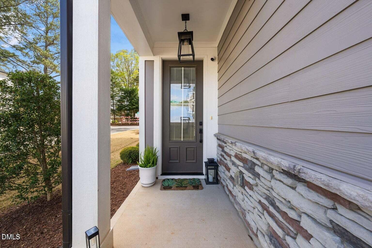 2501 Conland Place Property Photo 7