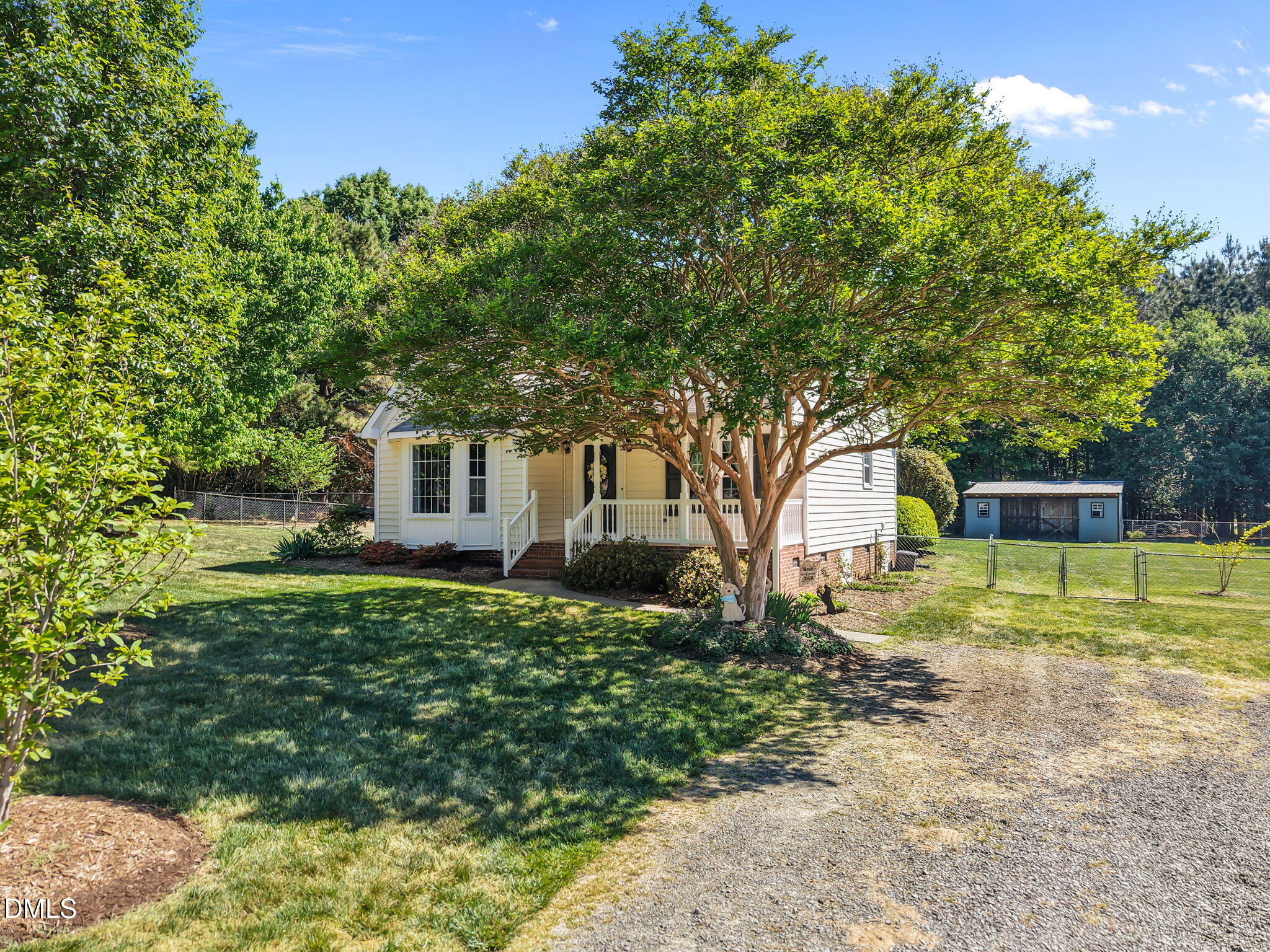 4034 Oak Valley Drive Property Photo 2