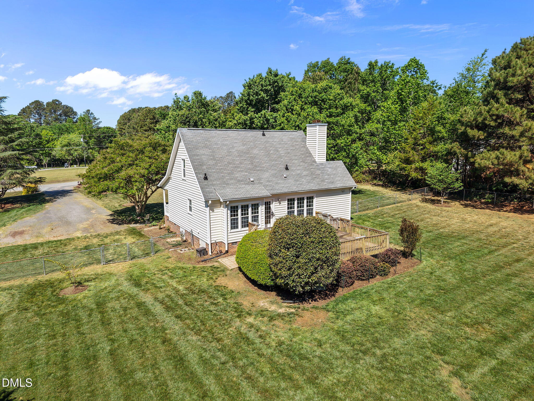 4034 Oak Valley Drive Property Photo 9