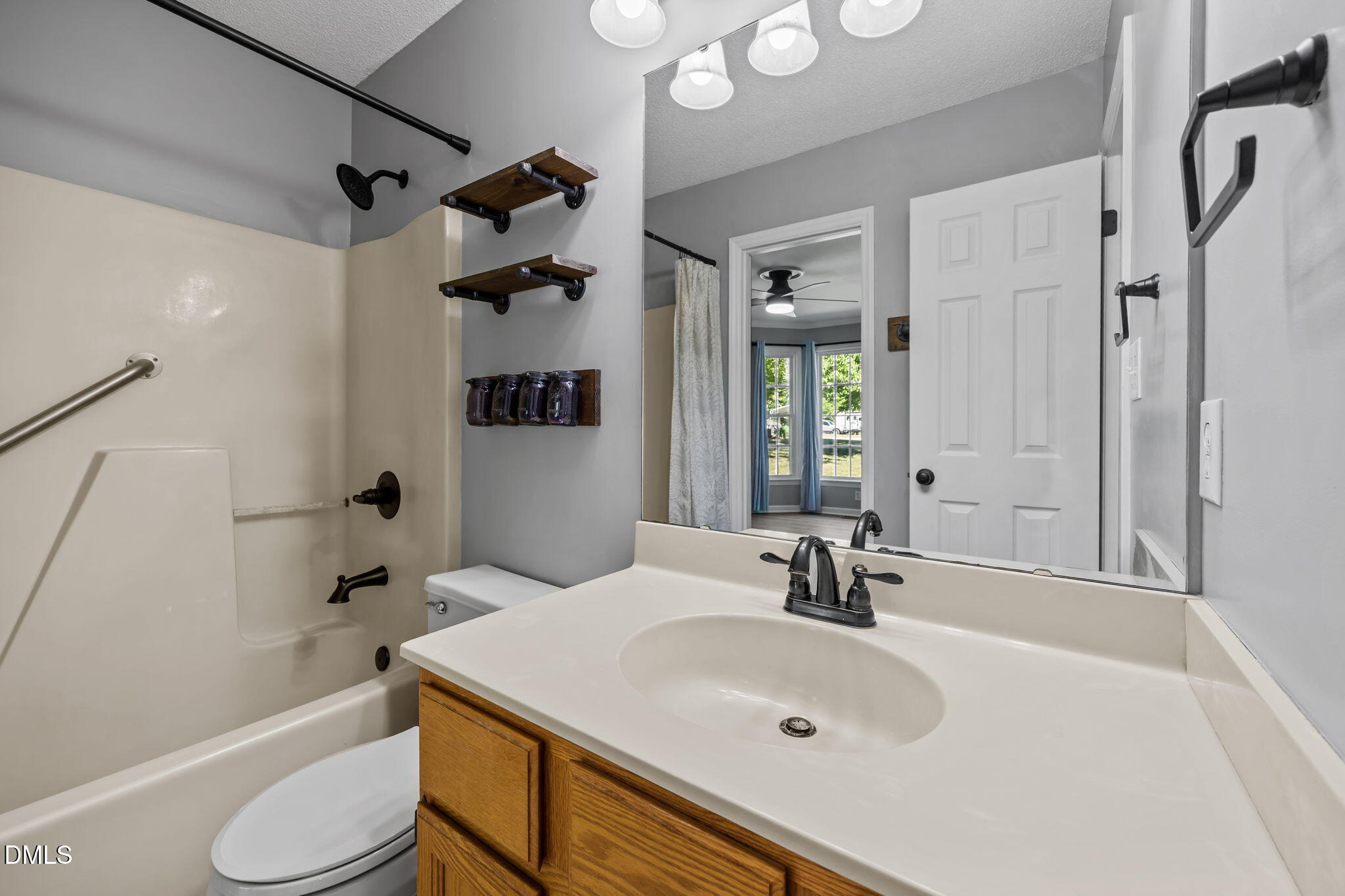 4034 Oak Valley Drive Property Photo 13