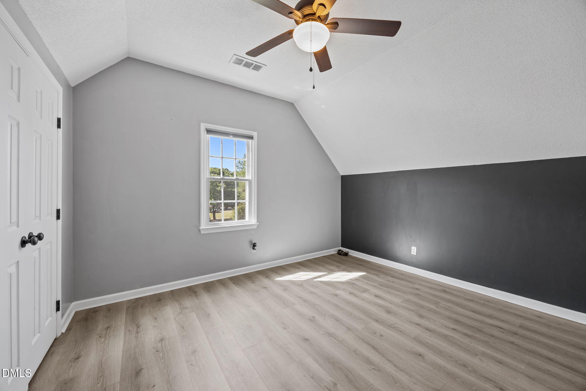 4034 Oak Valley Drive Property Photo 18
