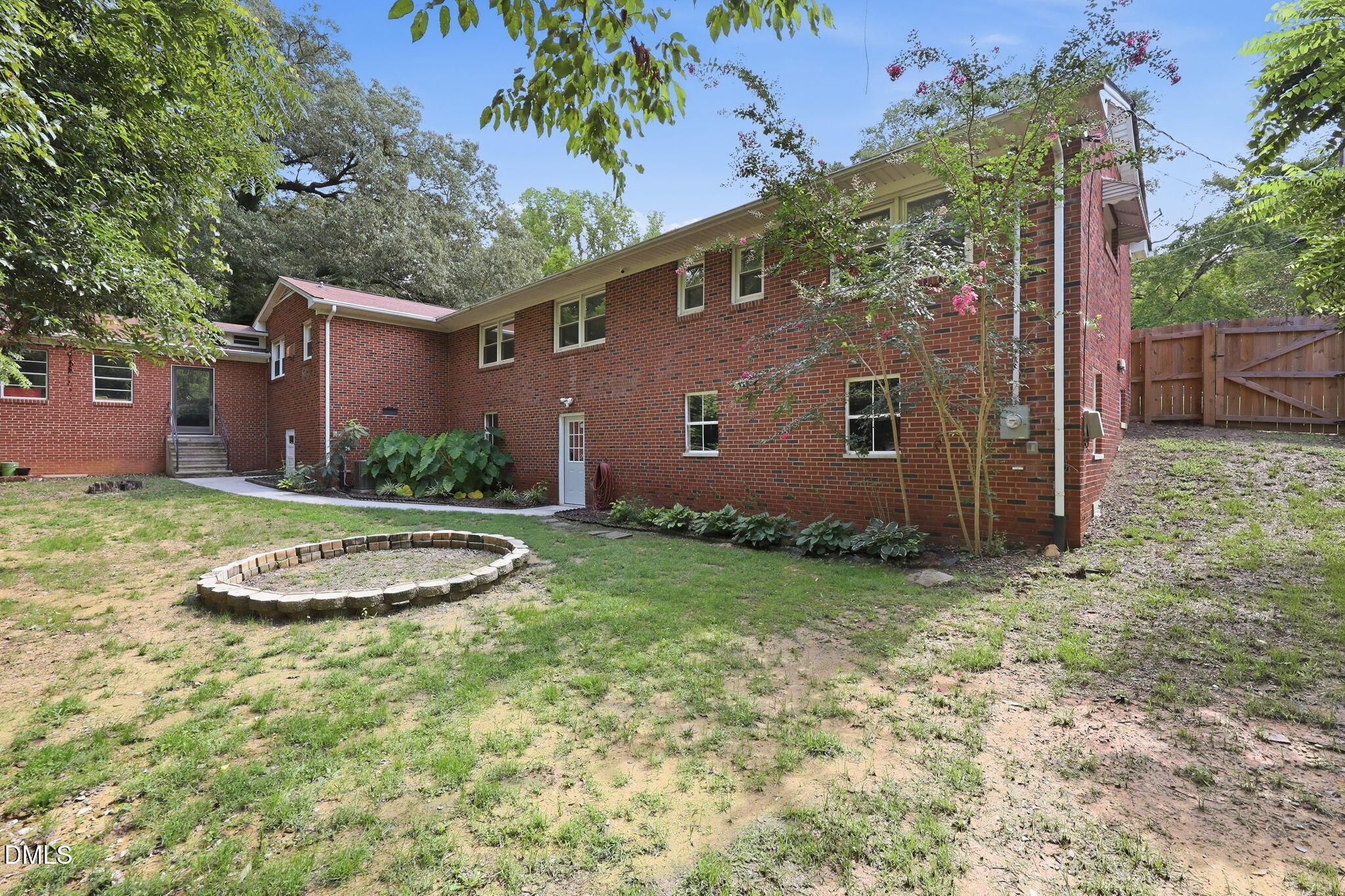 614 Ridgeway Drive Property Photo 18